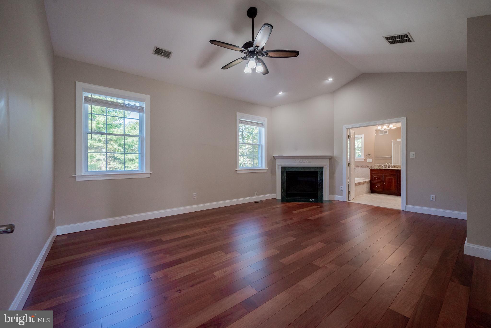 HADDON HURST - Residential