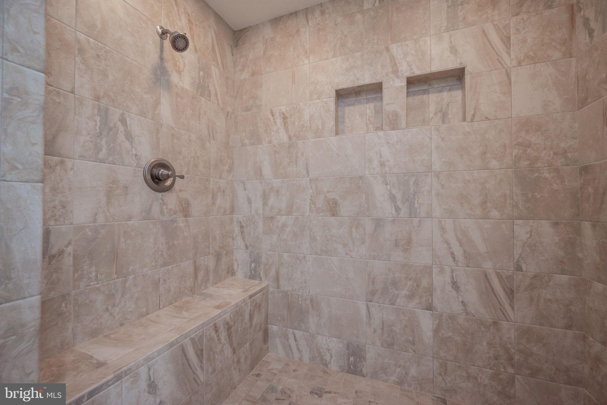 HADDON HURST - Residential