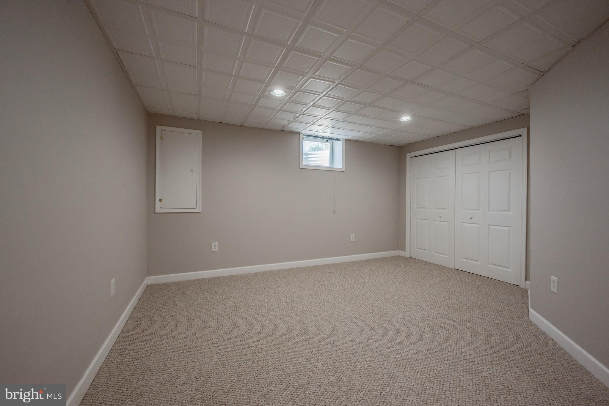 HADDON HURST - Residential