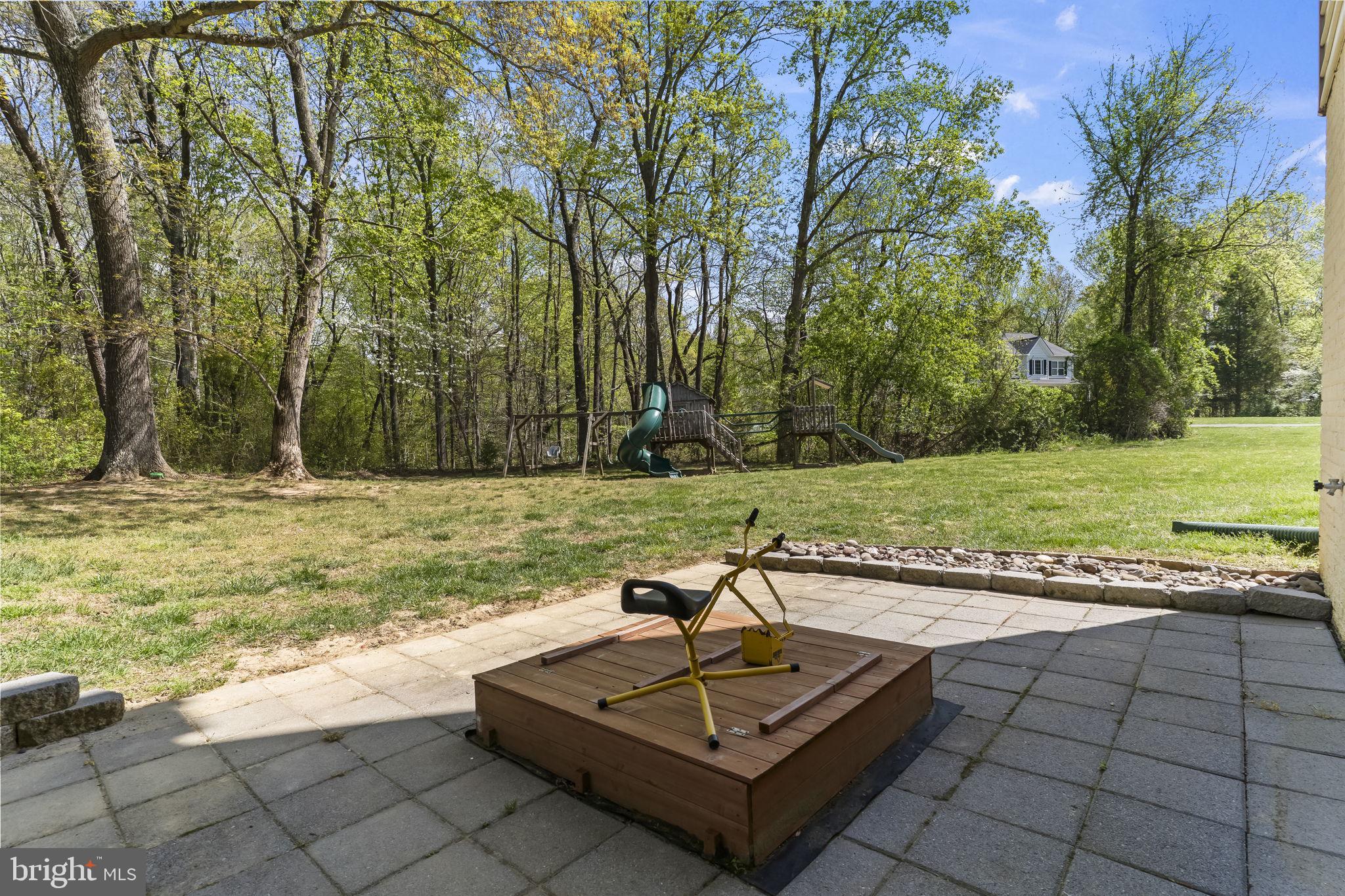 SIMMONS RIDGE - Residential