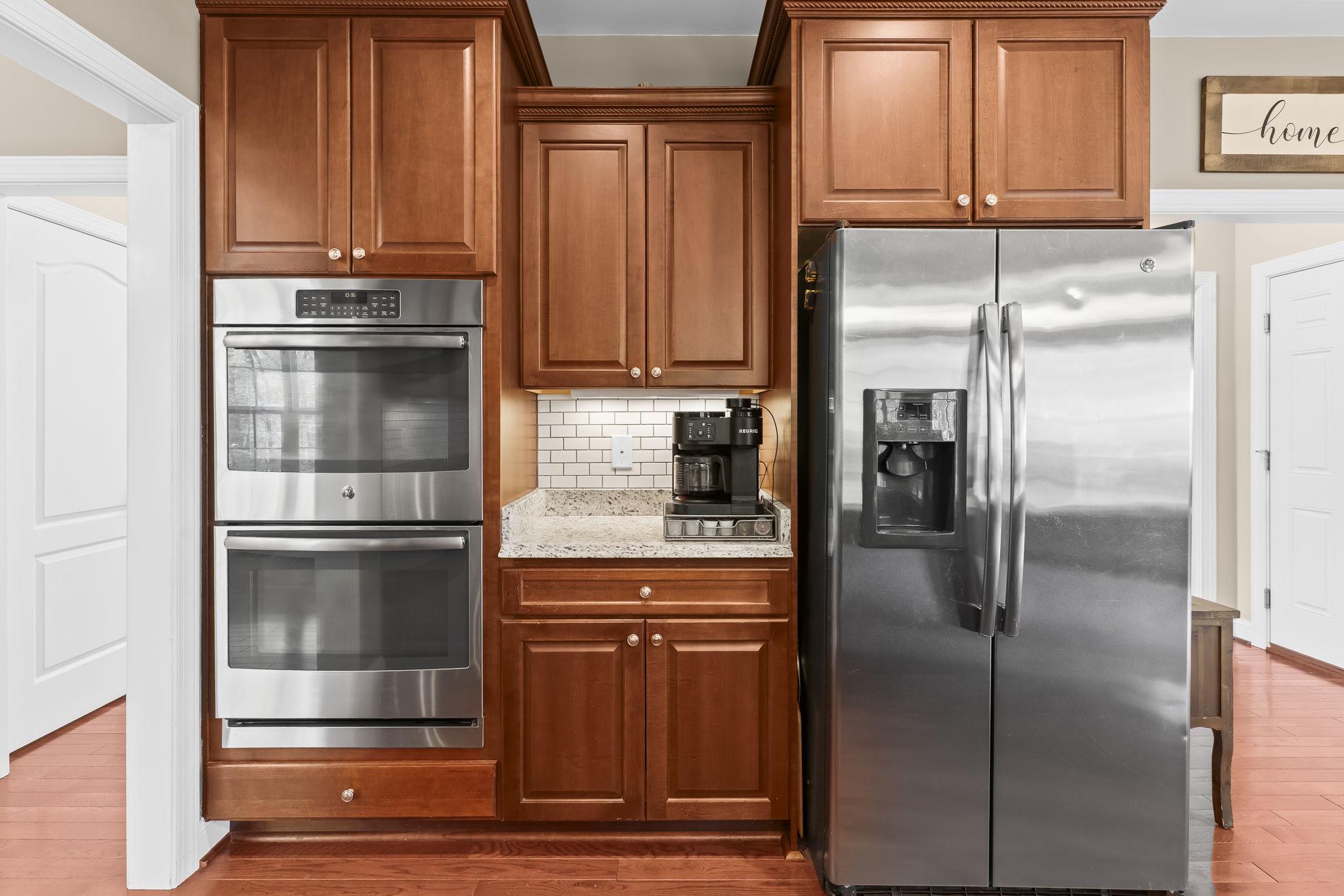 SIMMONS RIDGE - Residential