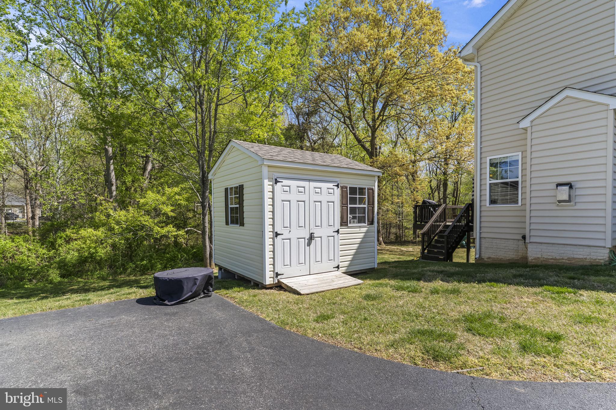 SIMMONS RIDGE - Residential