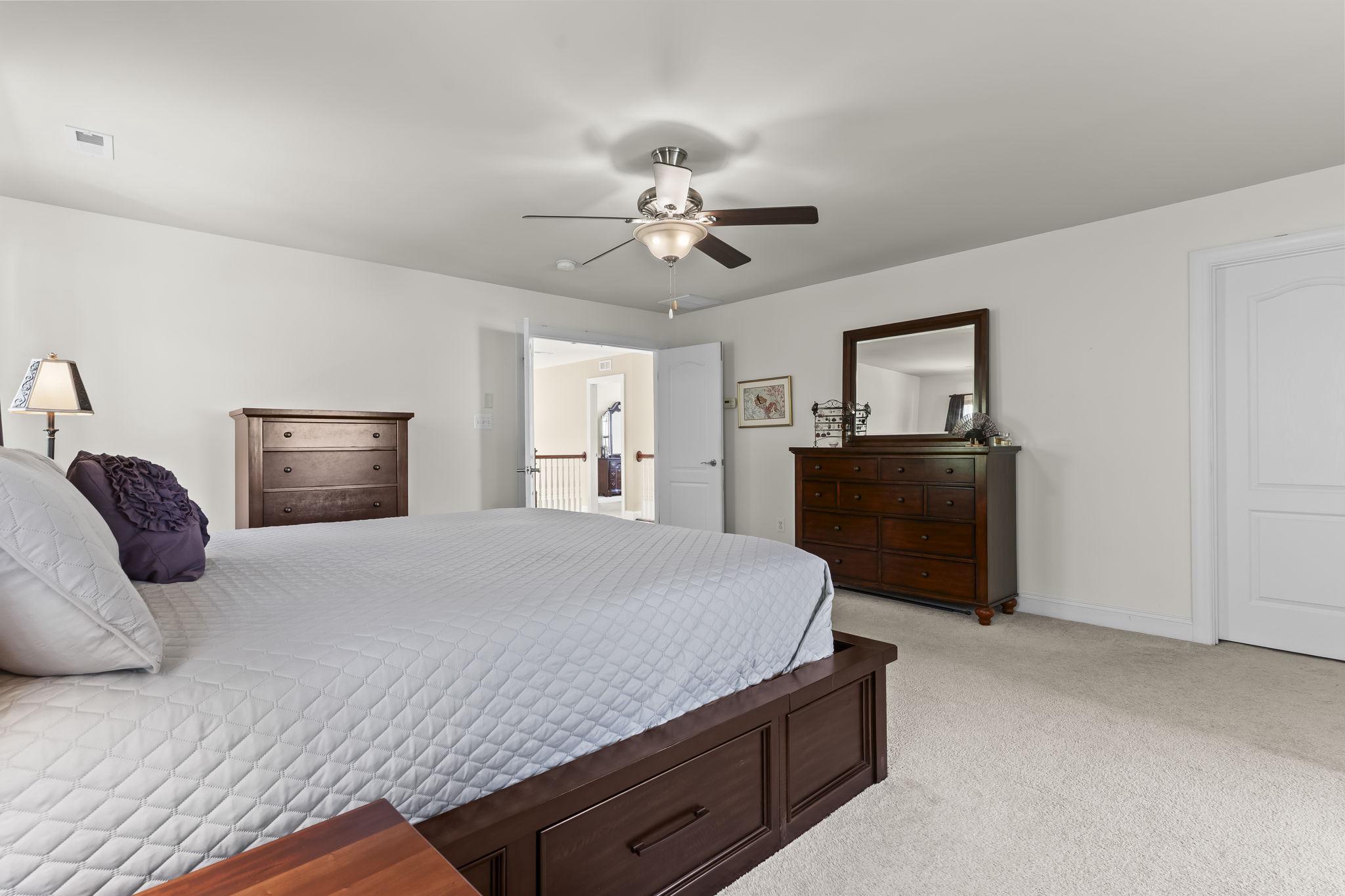 SIMMONS RIDGE - Residential