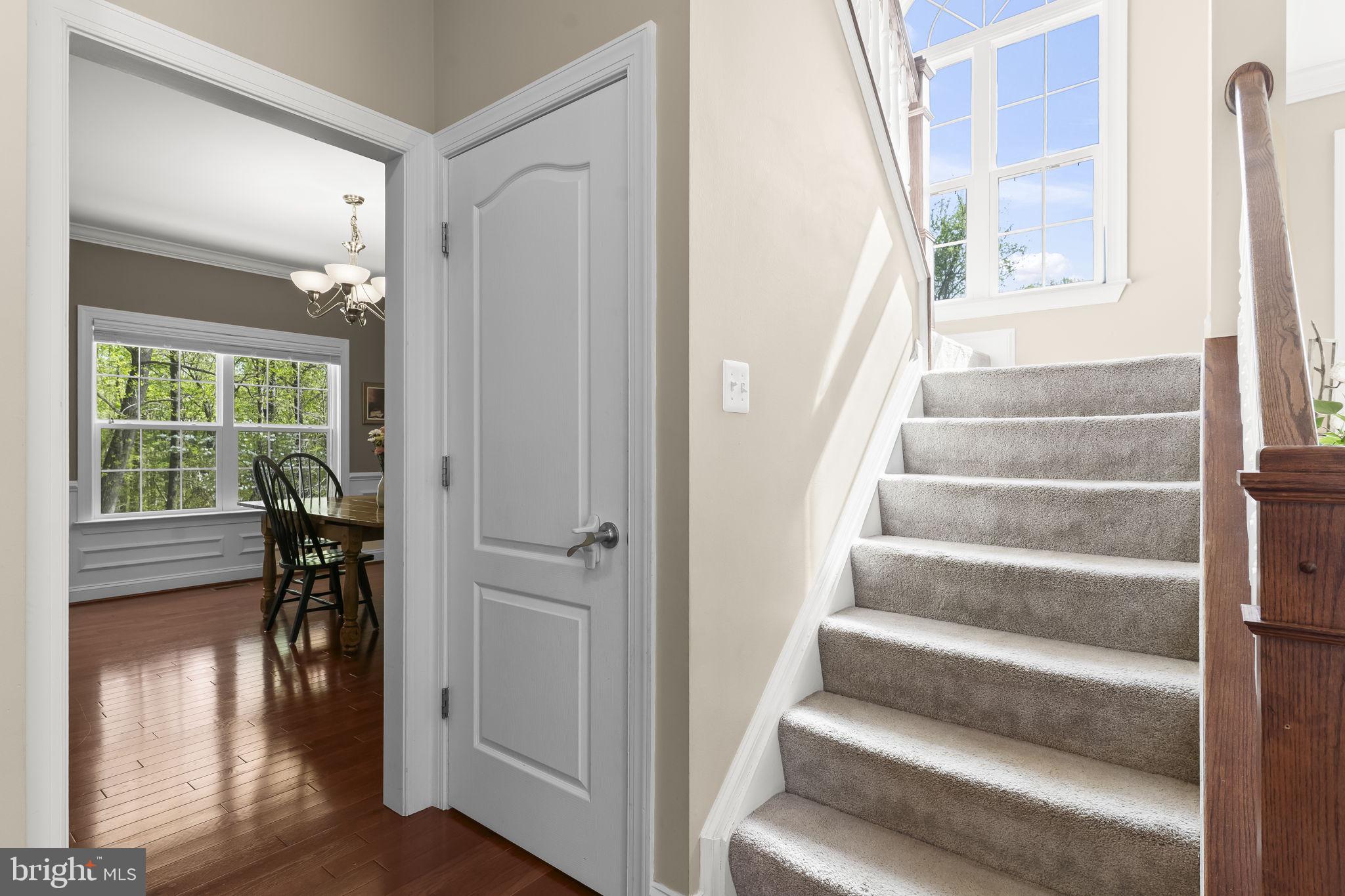 SIMMONS RIDGE - Residential