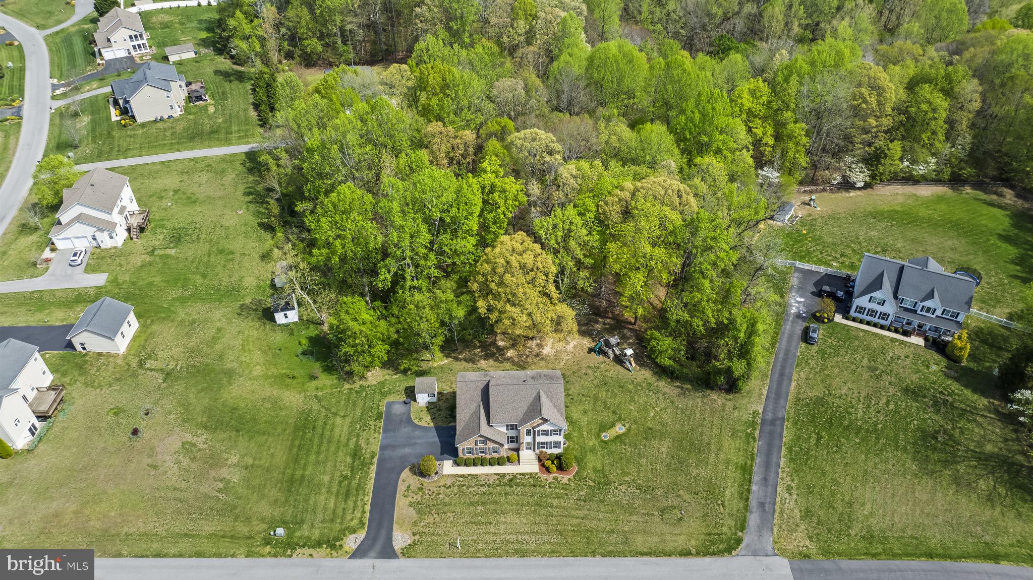 SIMMONS RIDGE - Residential