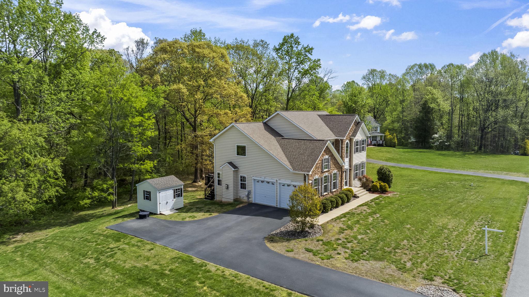 SIMMONS RIDGE - Residential