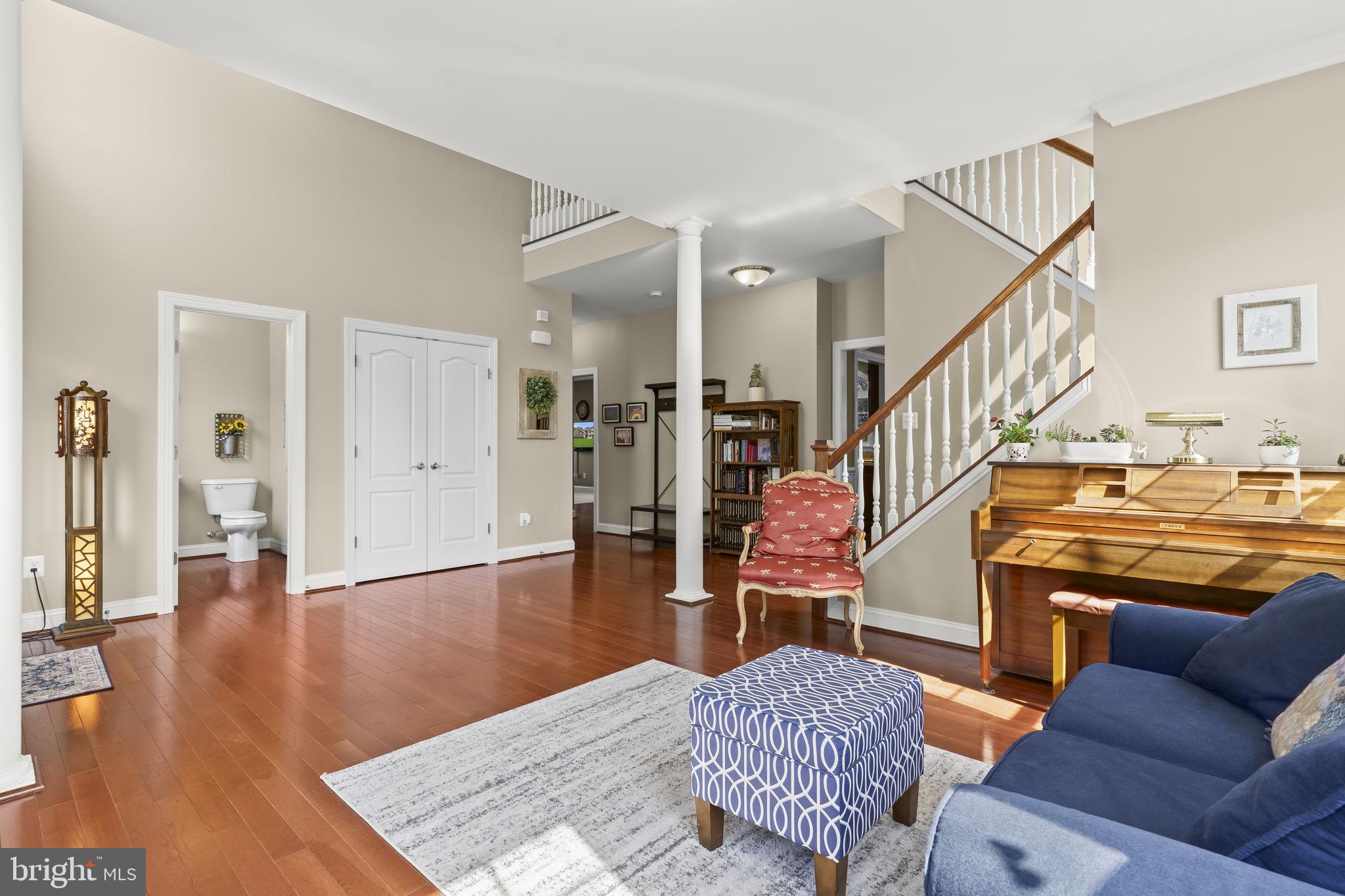 SIMMONS RIDGE - Residential