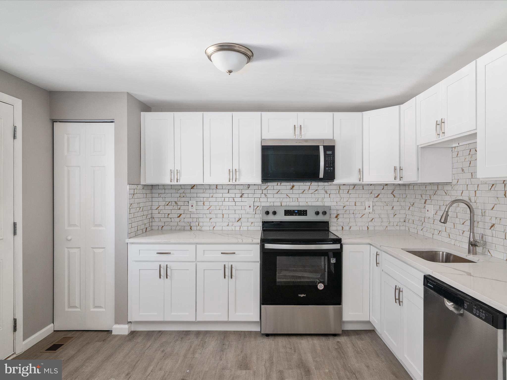 BONITA - Residential