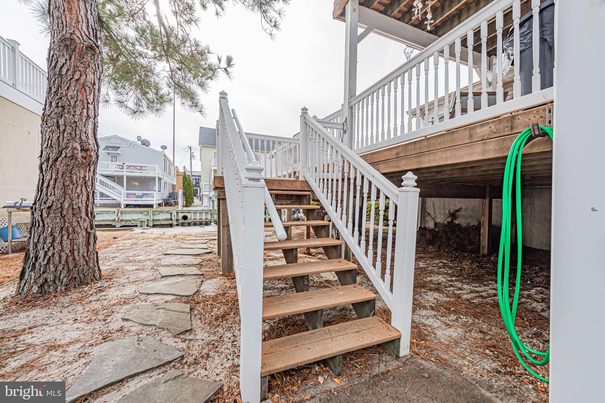 CAINE KEYS II - Residential