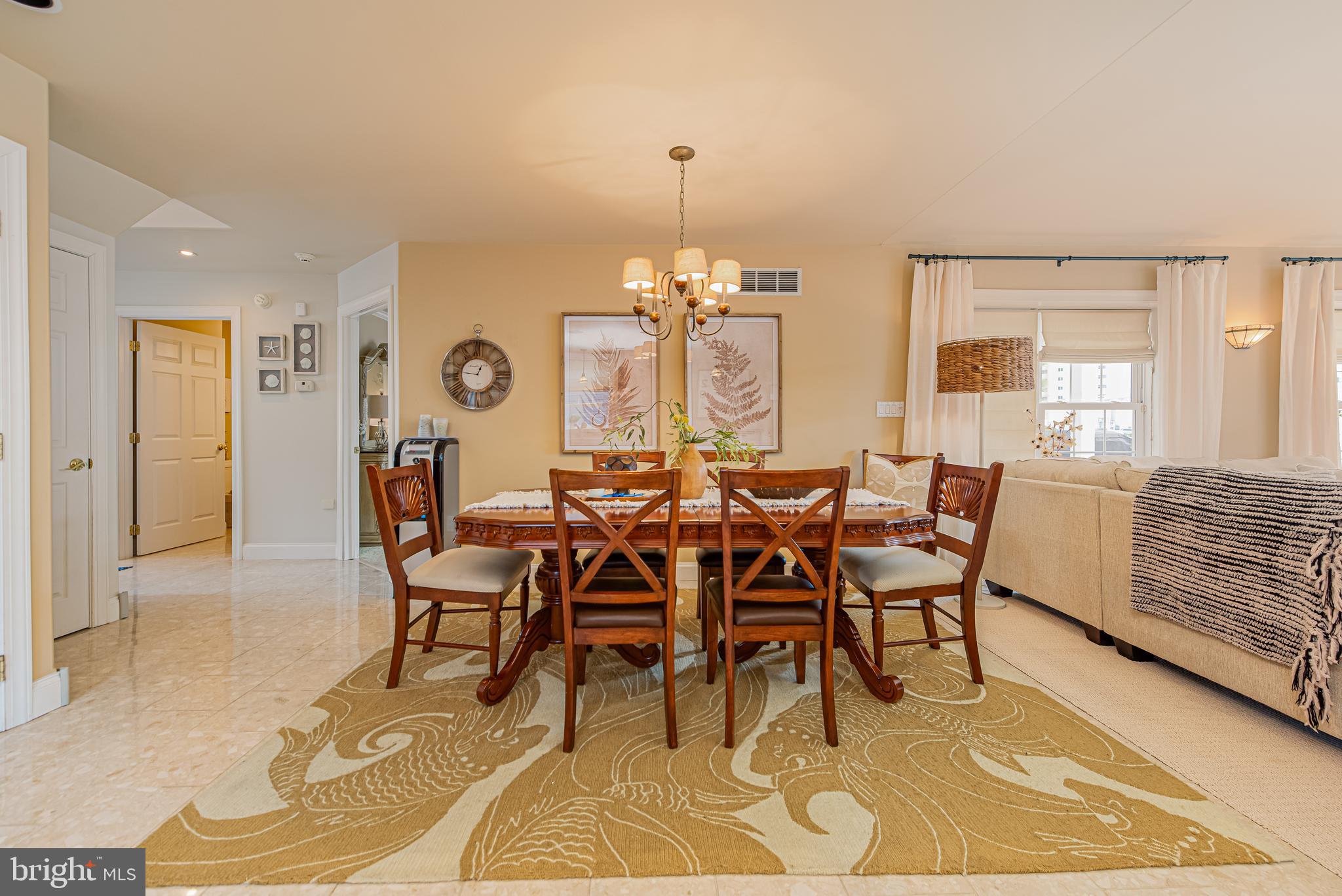 CAINE KEYS II - Residential