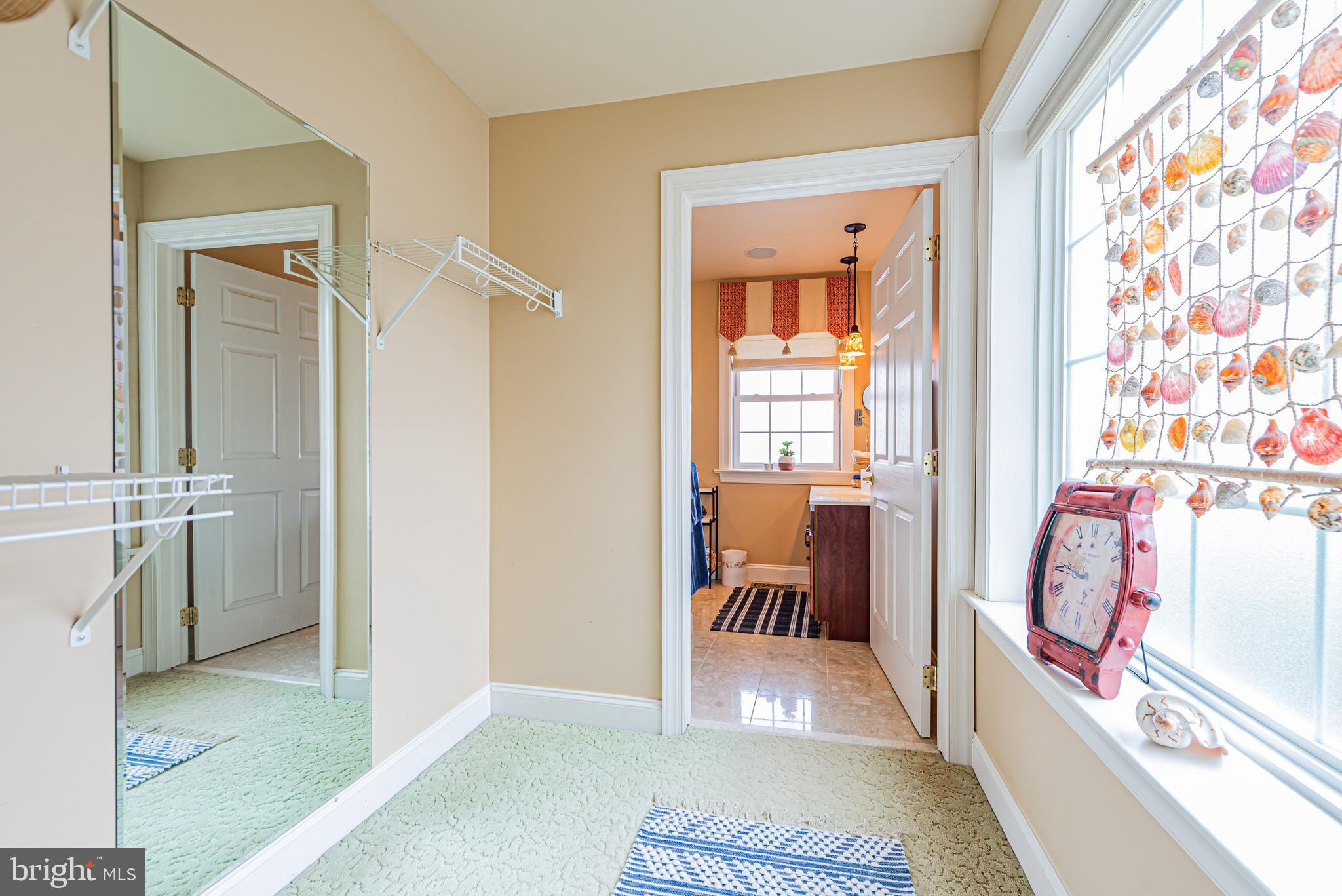 CAINE KEYS II - Residential