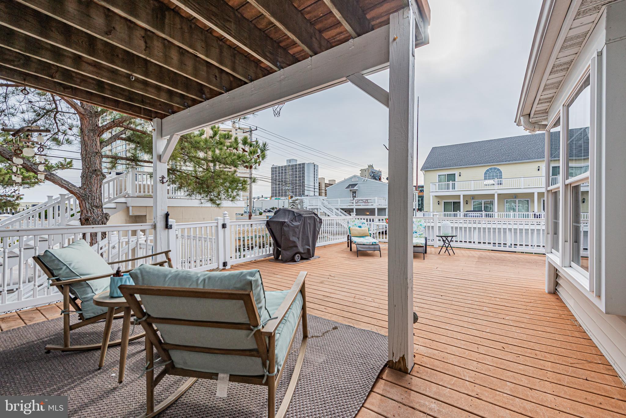 CAINE KEYS II - Residential