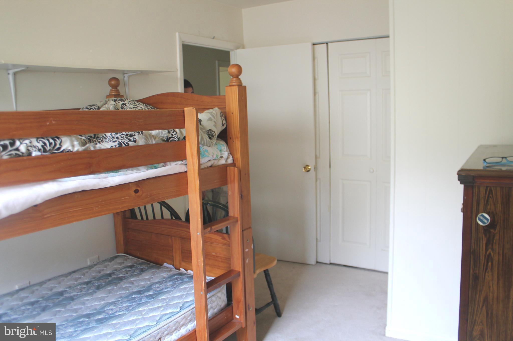 BURKE CENTRE - Residential