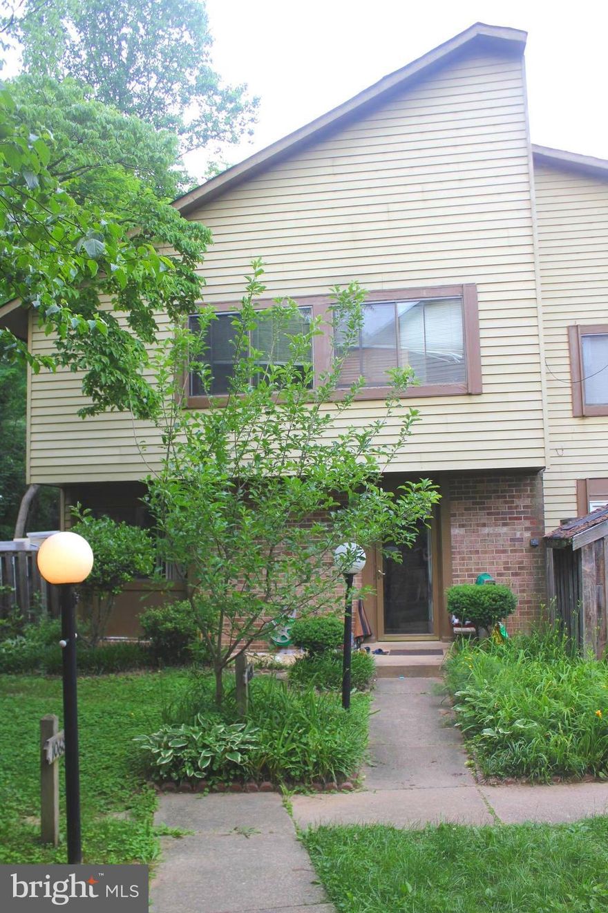 Huge price reduction. Popular back unit townhome with rare 4 BEDROOMS!!! Nice and bright. Freshly painted walls. Huge living area, fantastic value!! Private back deck! 2 level unit, tons of space for everyone. Affordable HOA fee. Terrific location. In the middle of Burke Center. Near commuter routes, VRE, shopping and schools.