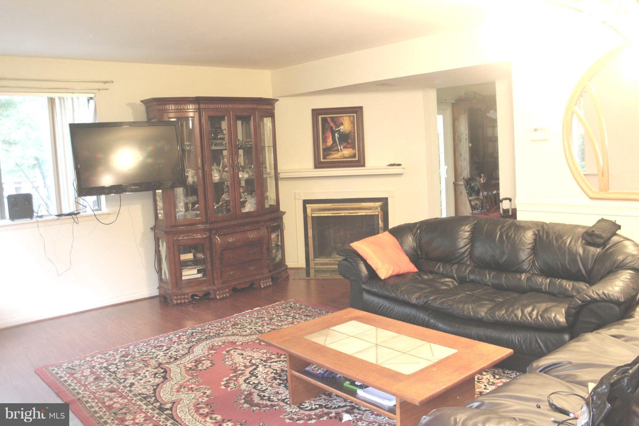 BURKE CENTRE - Residential