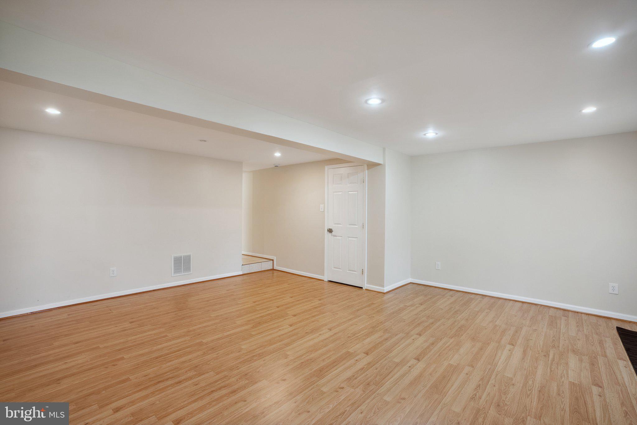 PARK SUMMIT CODM - Residential Lease