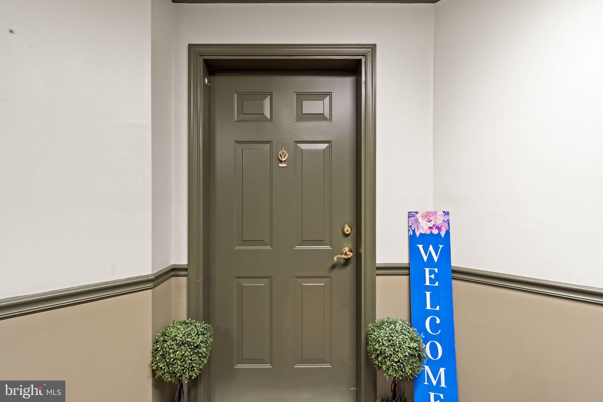 3870 NORMANDY DRIVE 2A