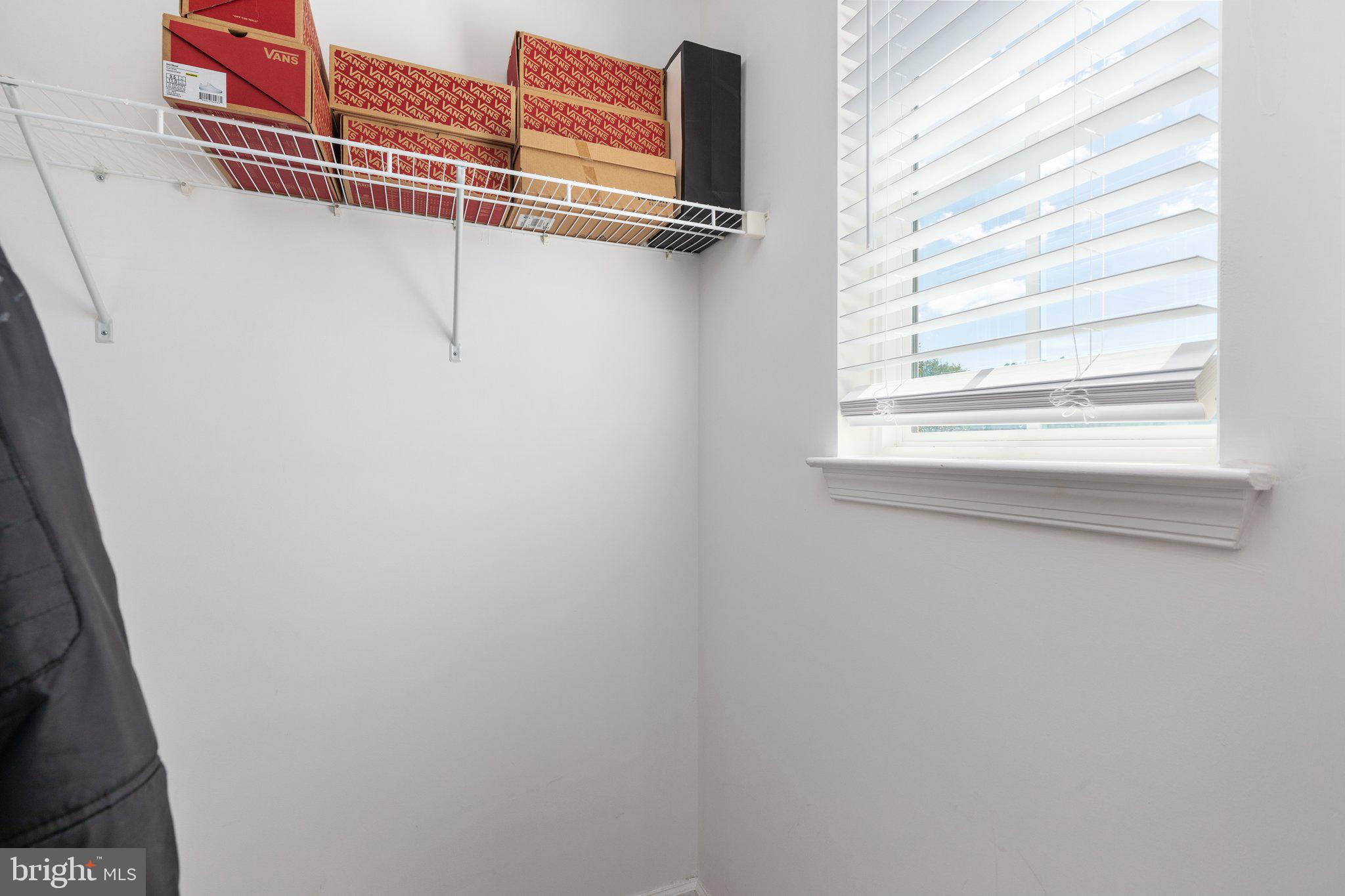 ELIZABETH'S CROSSING - Residential