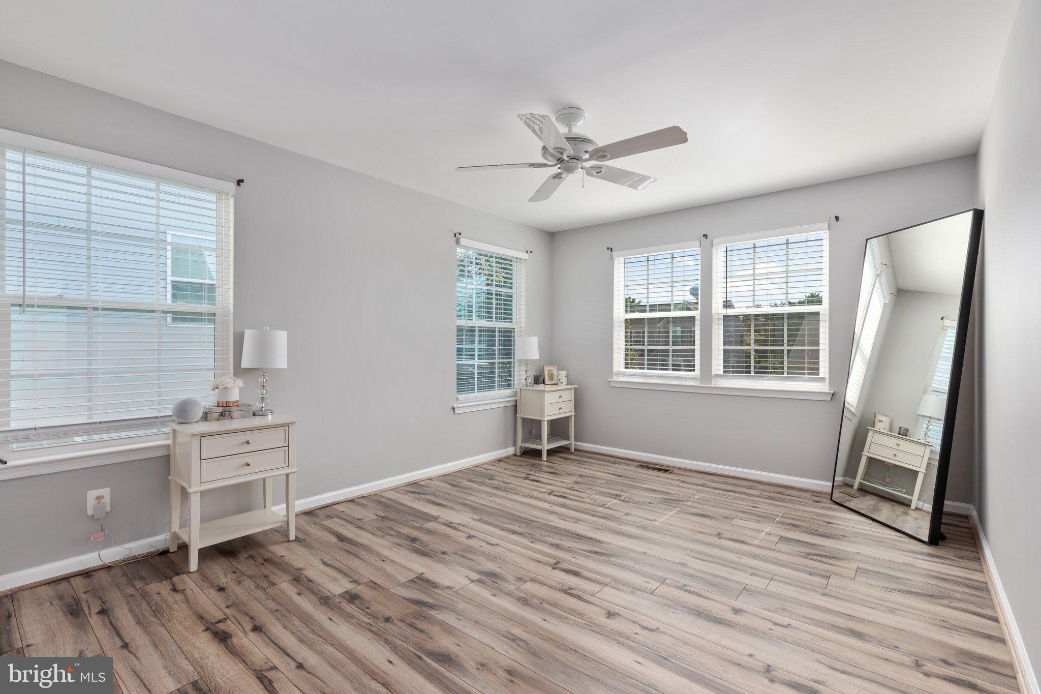 ELIZABETH'S CROSSING - Residential