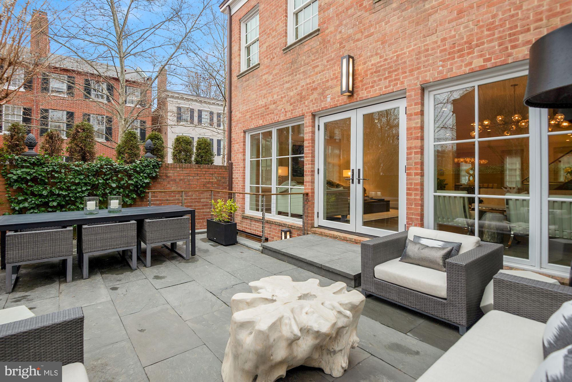 GEORGETOWN - Residential