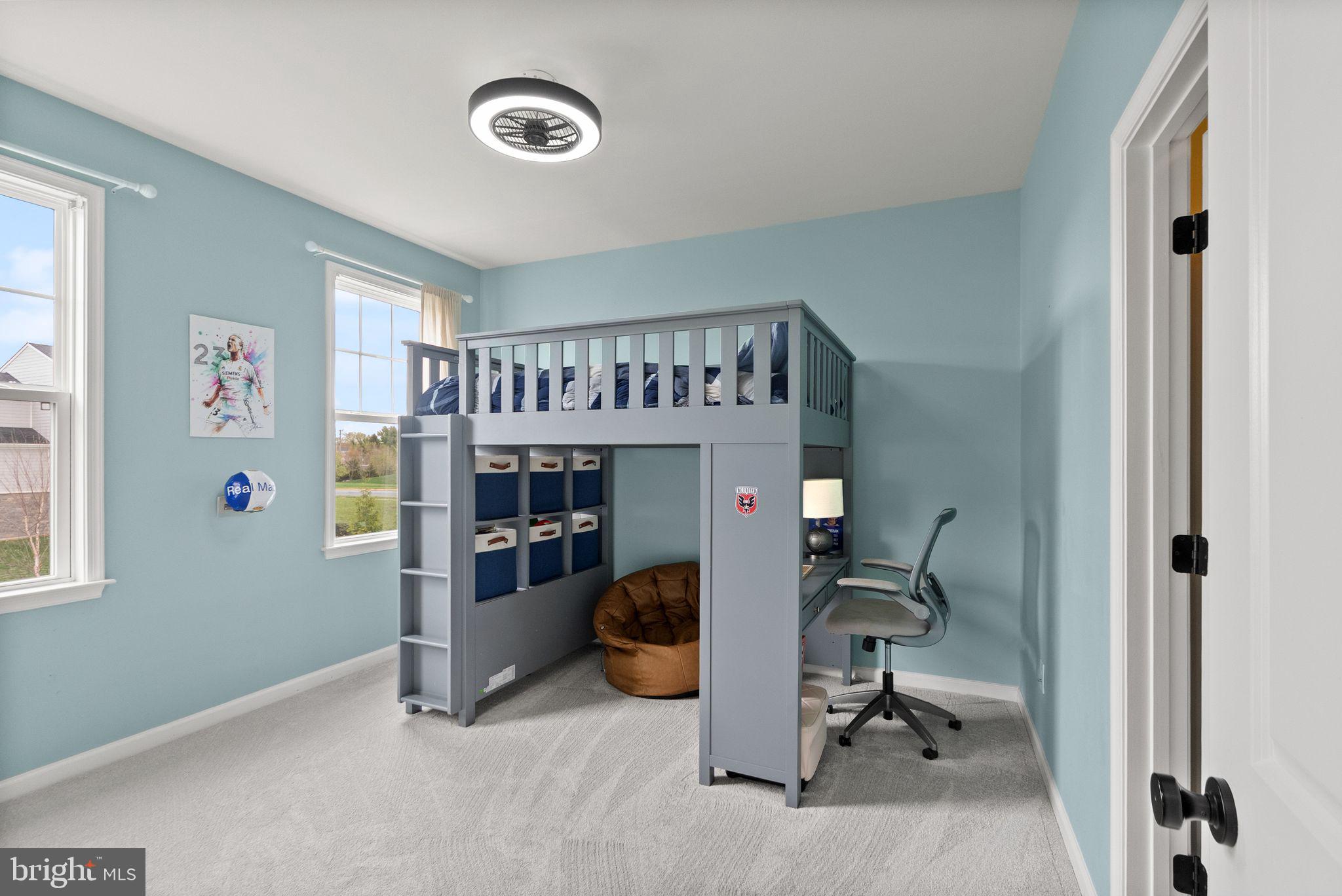 MEADOWBROOK - Residential