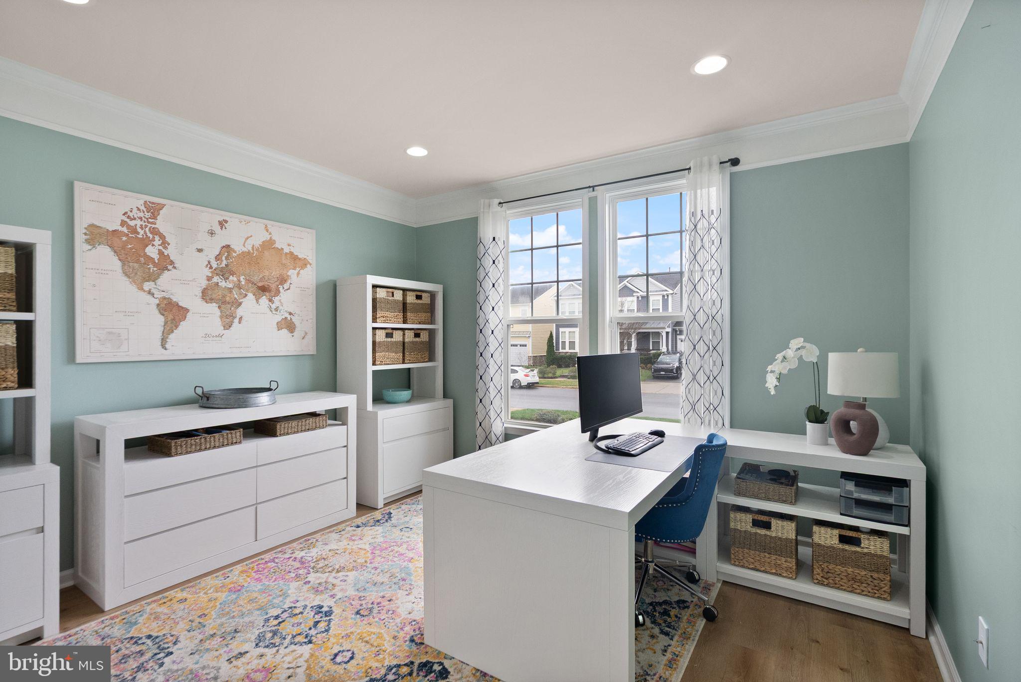 MEADOWBROOK - Residential