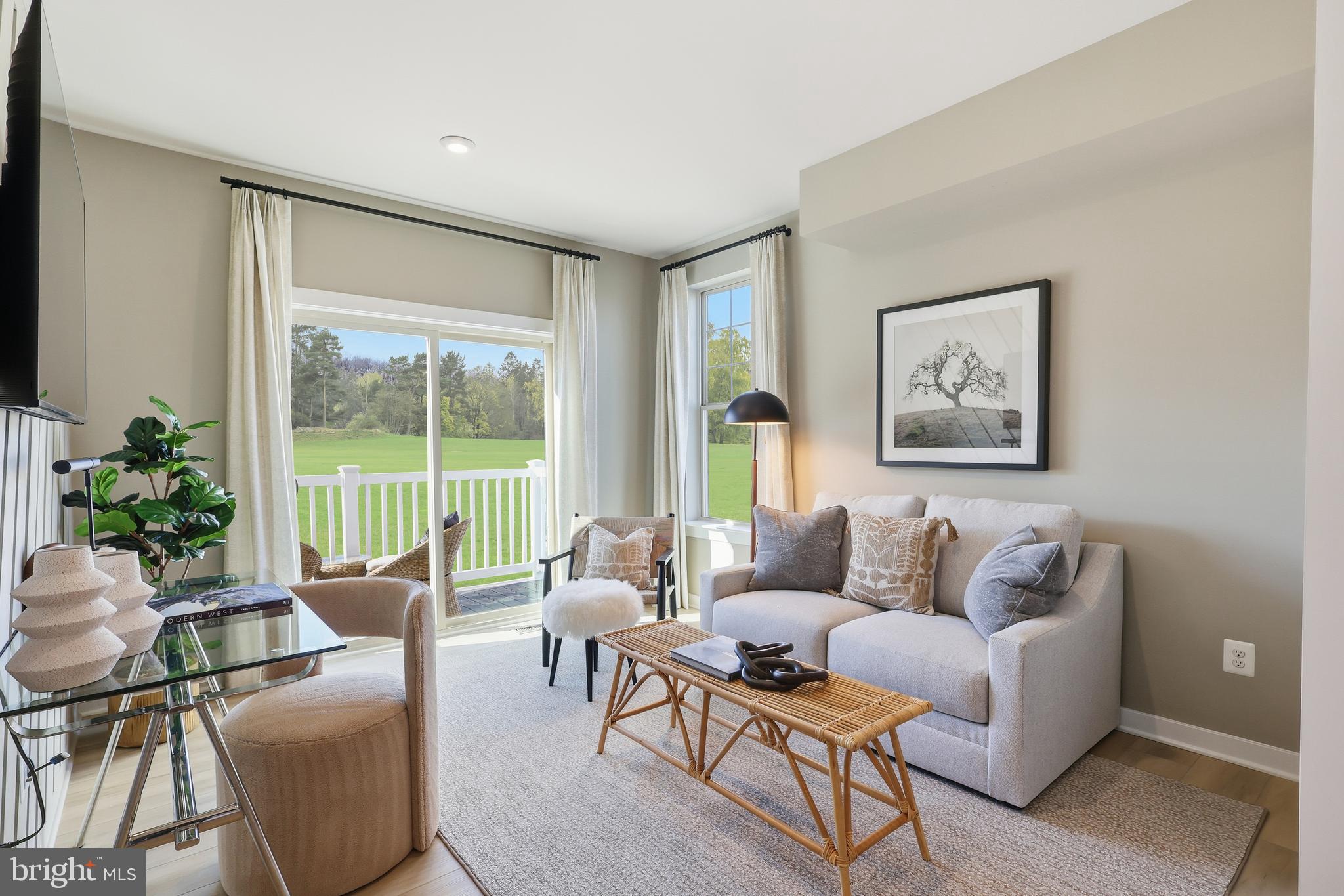 RIVERBLUFF OVERLOOK AT POTOMAC SHORES - Residential