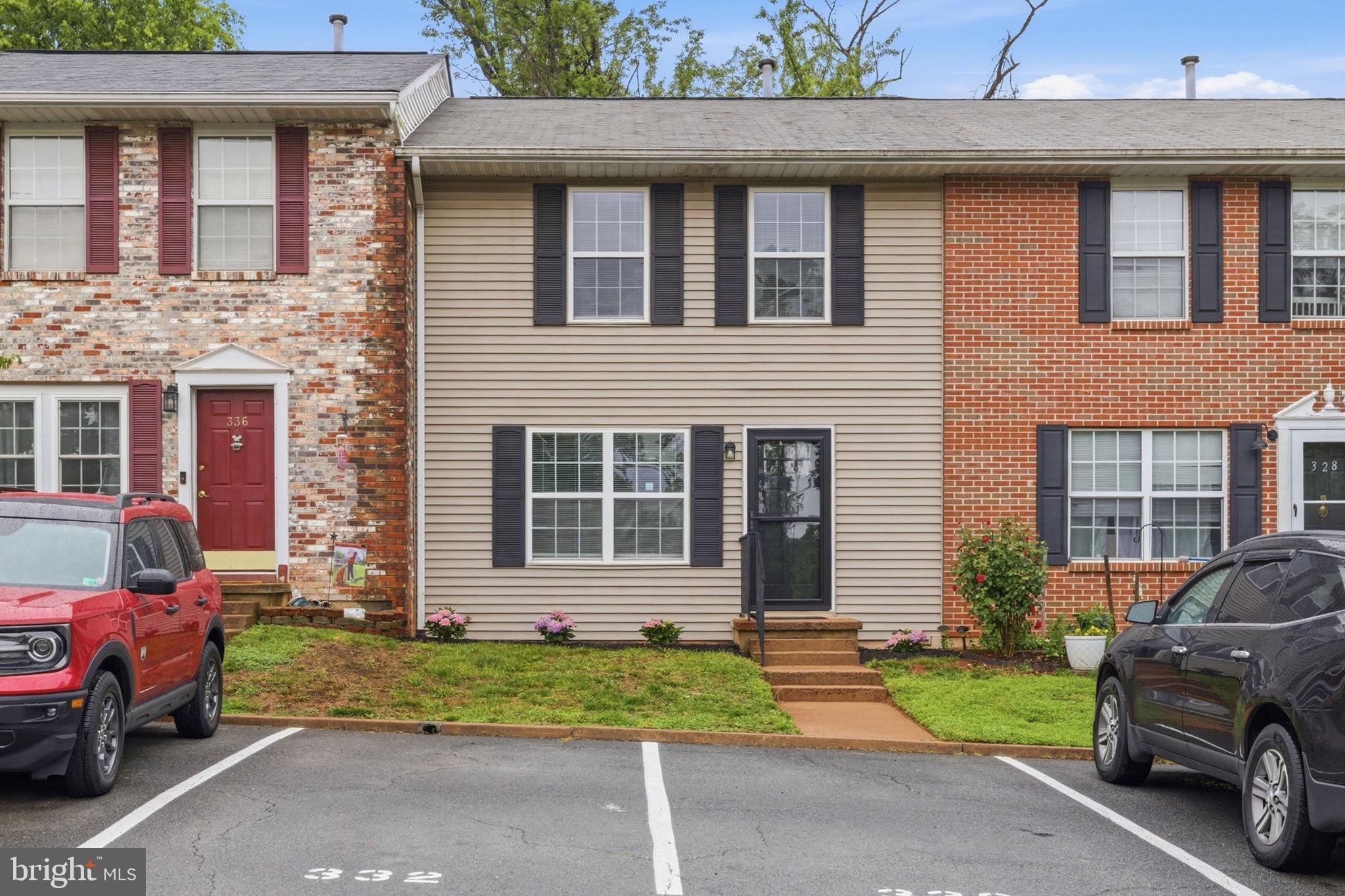 332 LAFAYETTE DRIVE