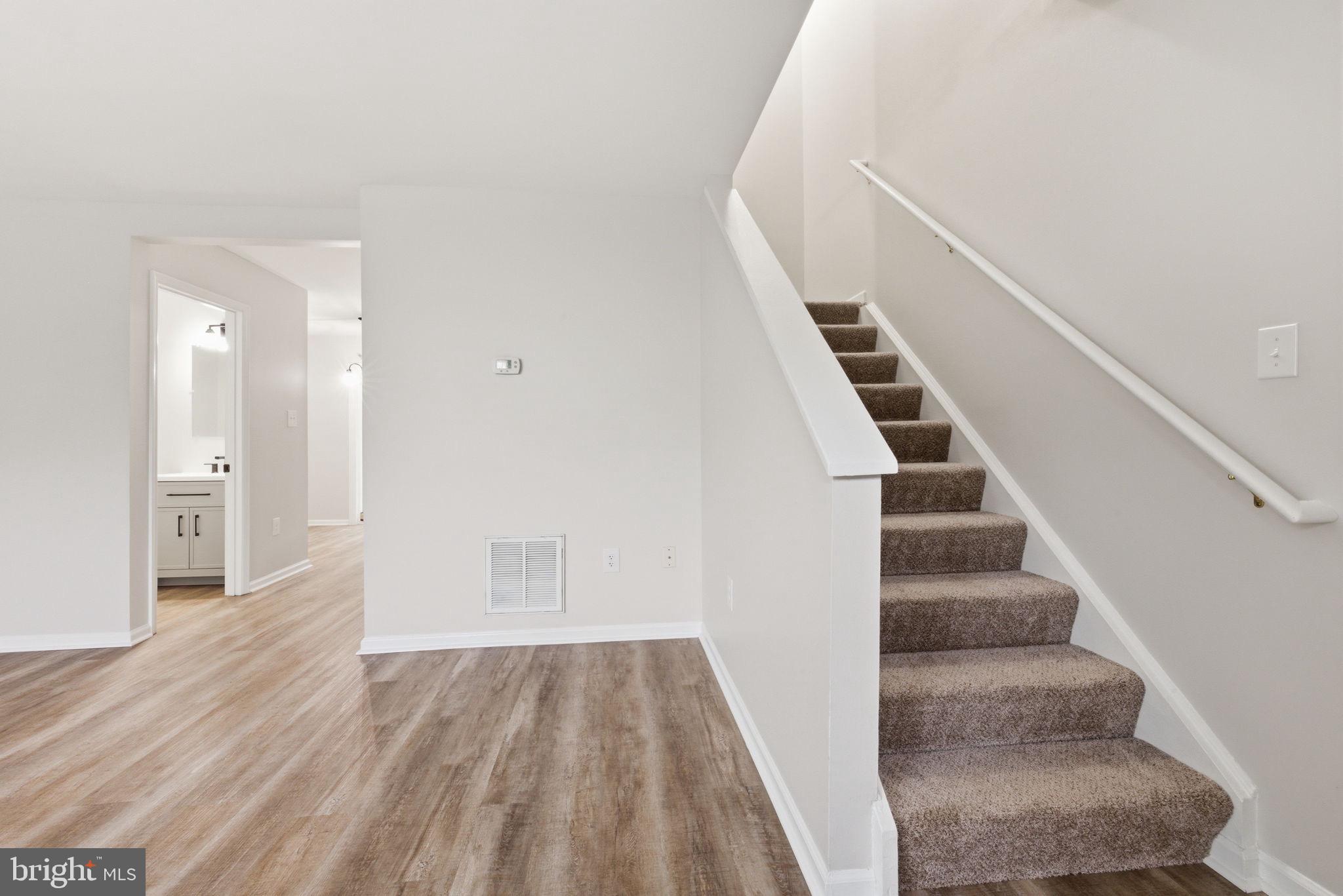 332 LAFAYETTE DRIVE