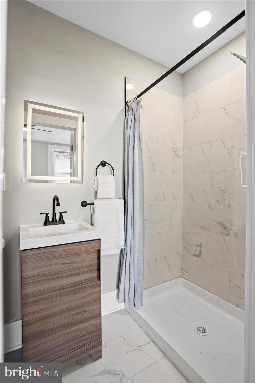 HARLEM PARK - Residential