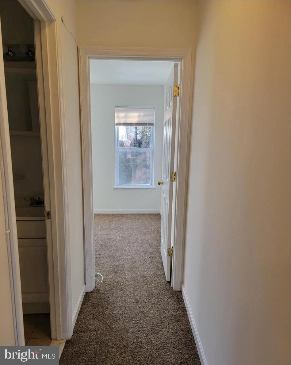 CHARLES VILLAGE - Residential Lease