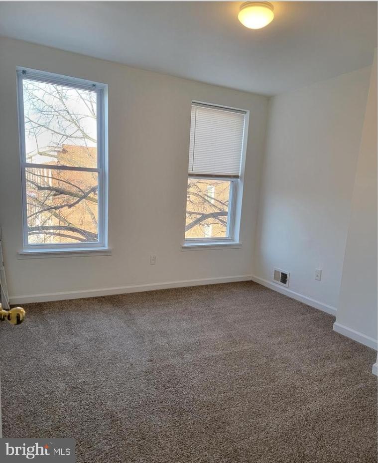 CHARLES VILLAGE - Residential Lease