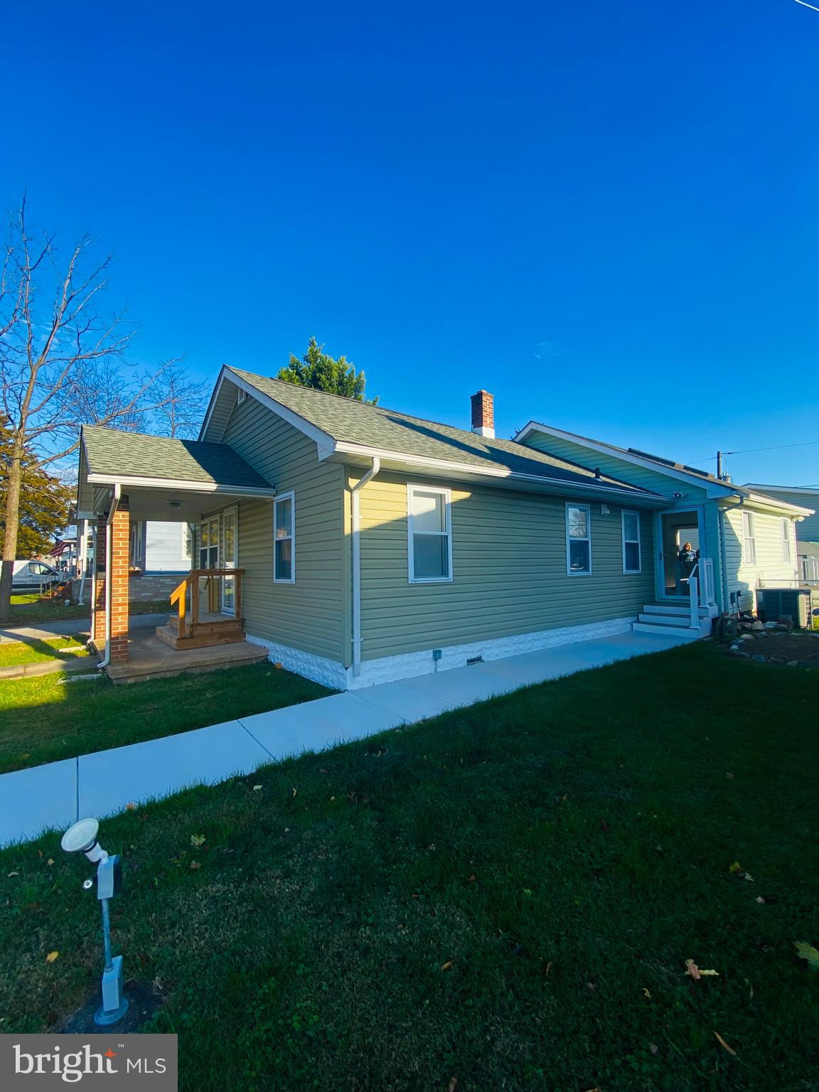 ESSEX - Residential Lease