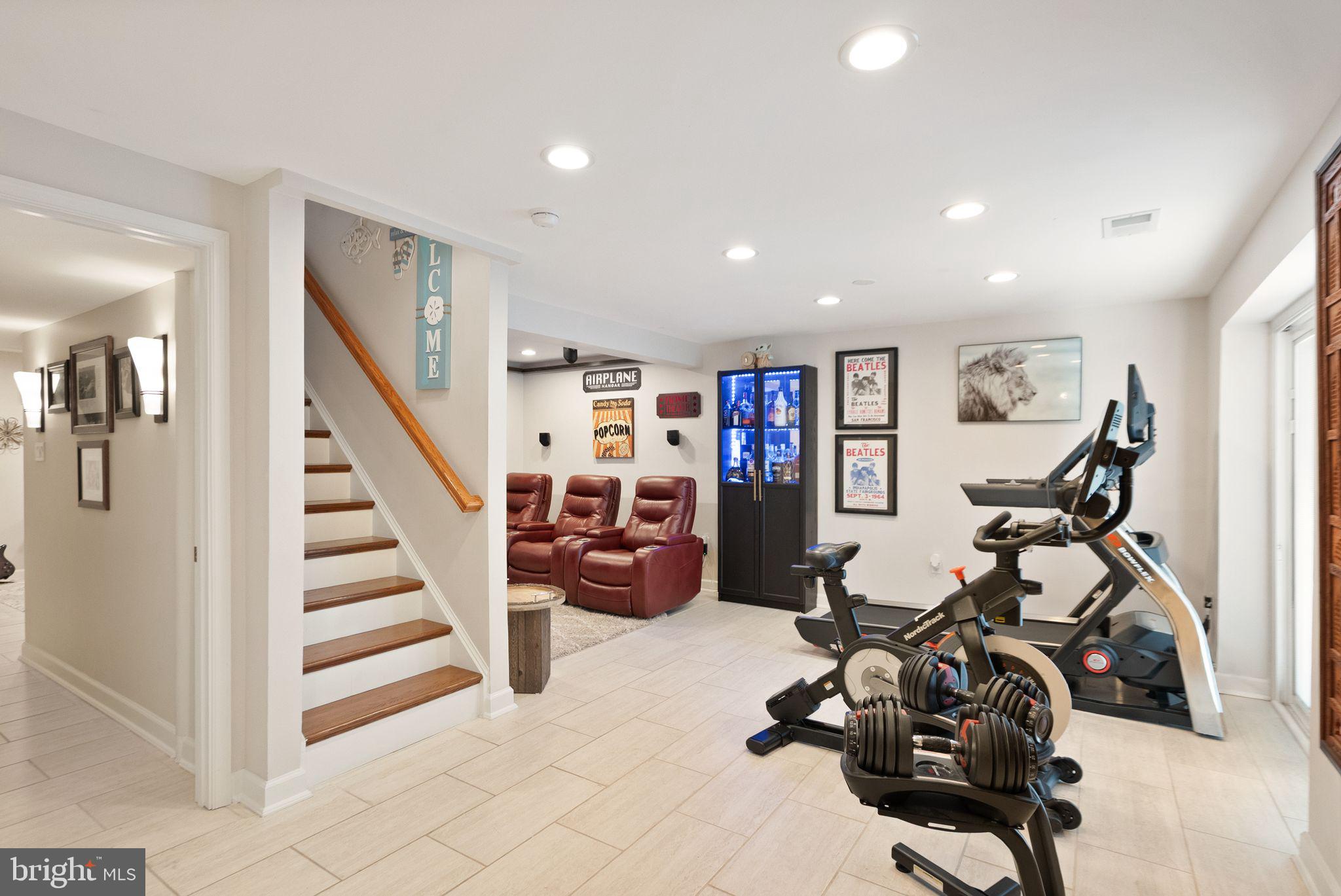 SHEFFIELD MANOR - Residential