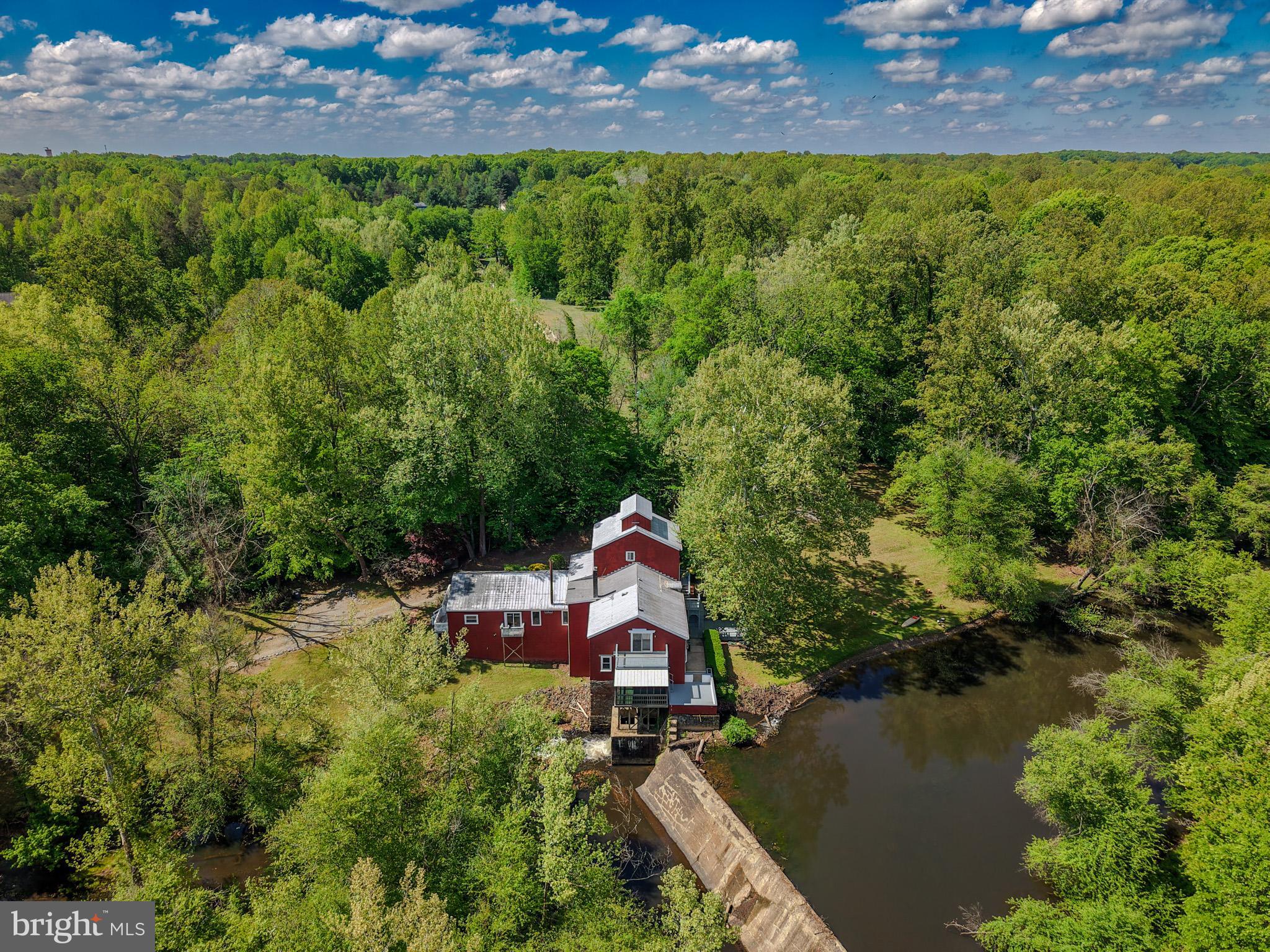 6908 ROXBURY MILL ROAD