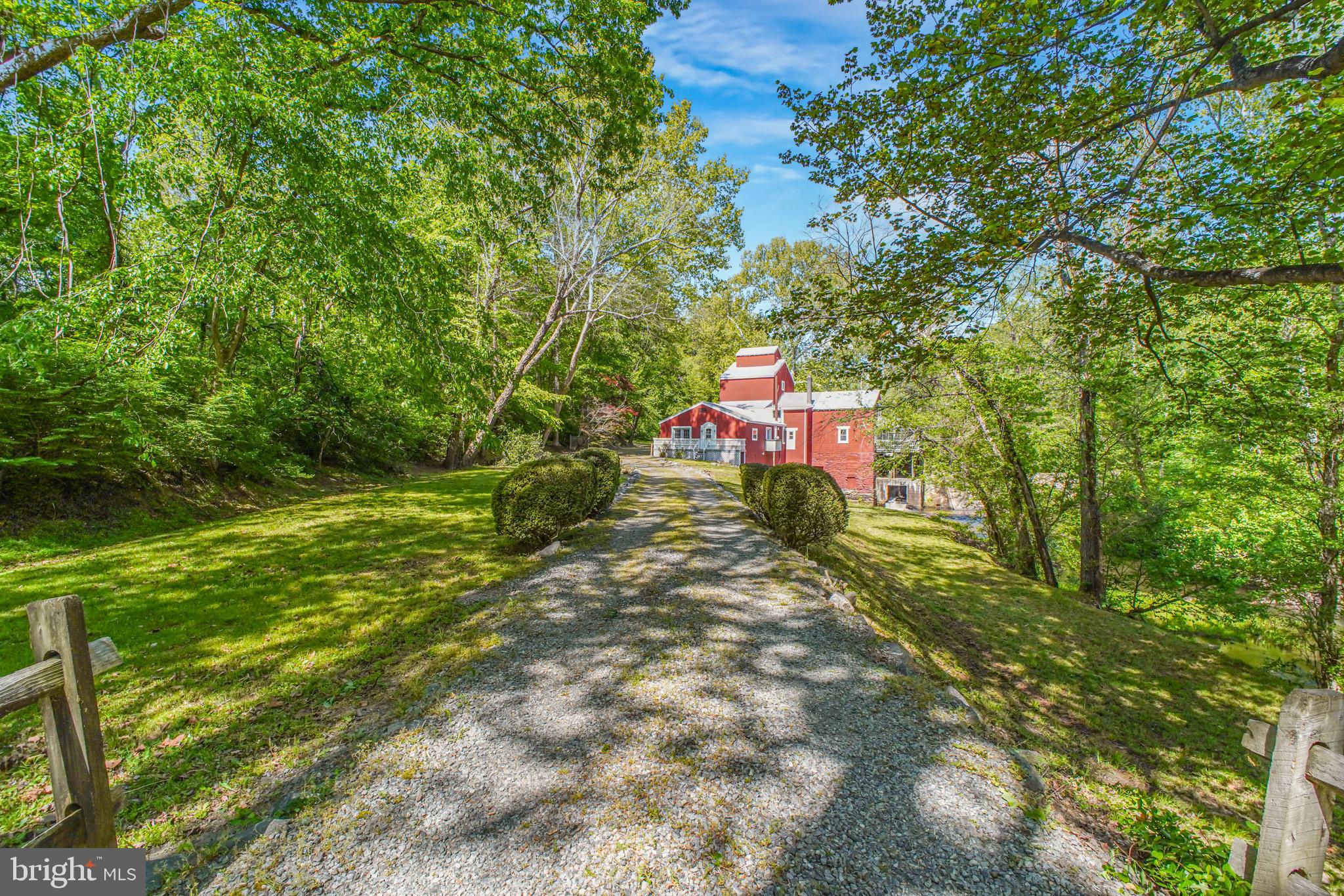 6908 ROXBURY MILL ROAD