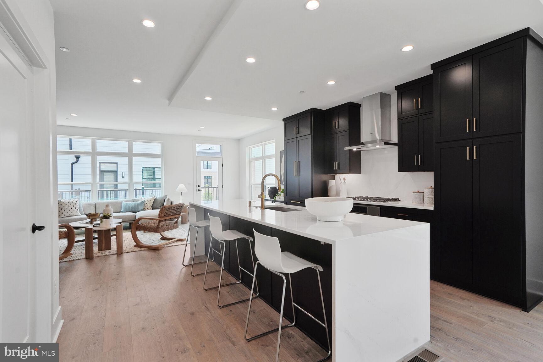 TYSONS RIDGE - Residential