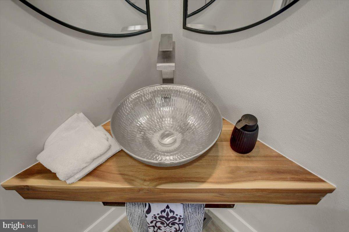 DOWNTOWN GREENCASTLE - Residential