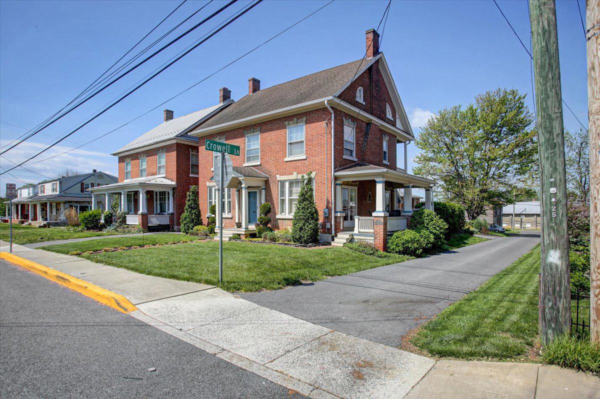 DOWNTOWN GREENCASTLE - Residential