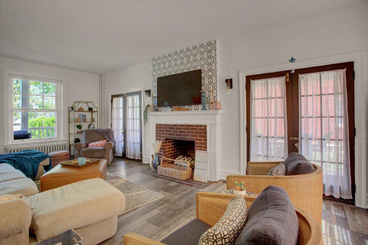 DOWNTOWN GREENCASTLE - Residential