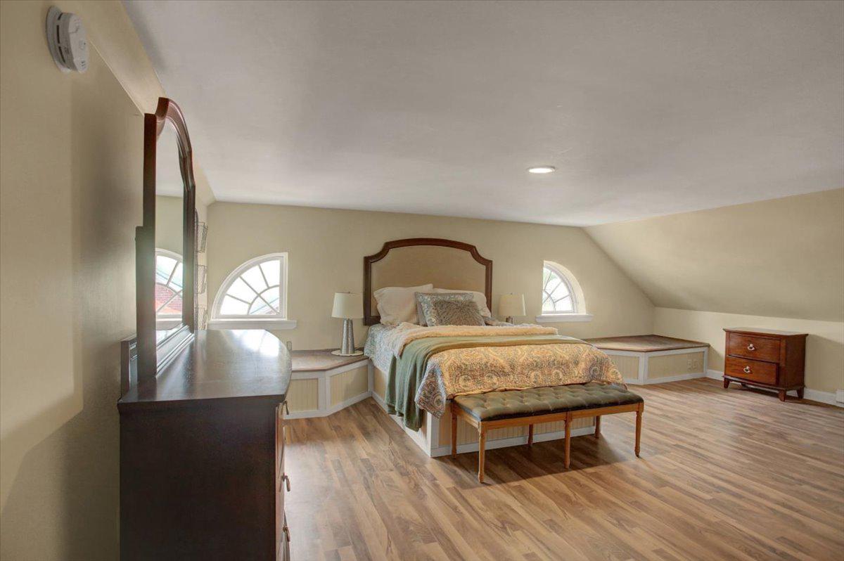 DOWNTOWN GREENCASTLE - Residential