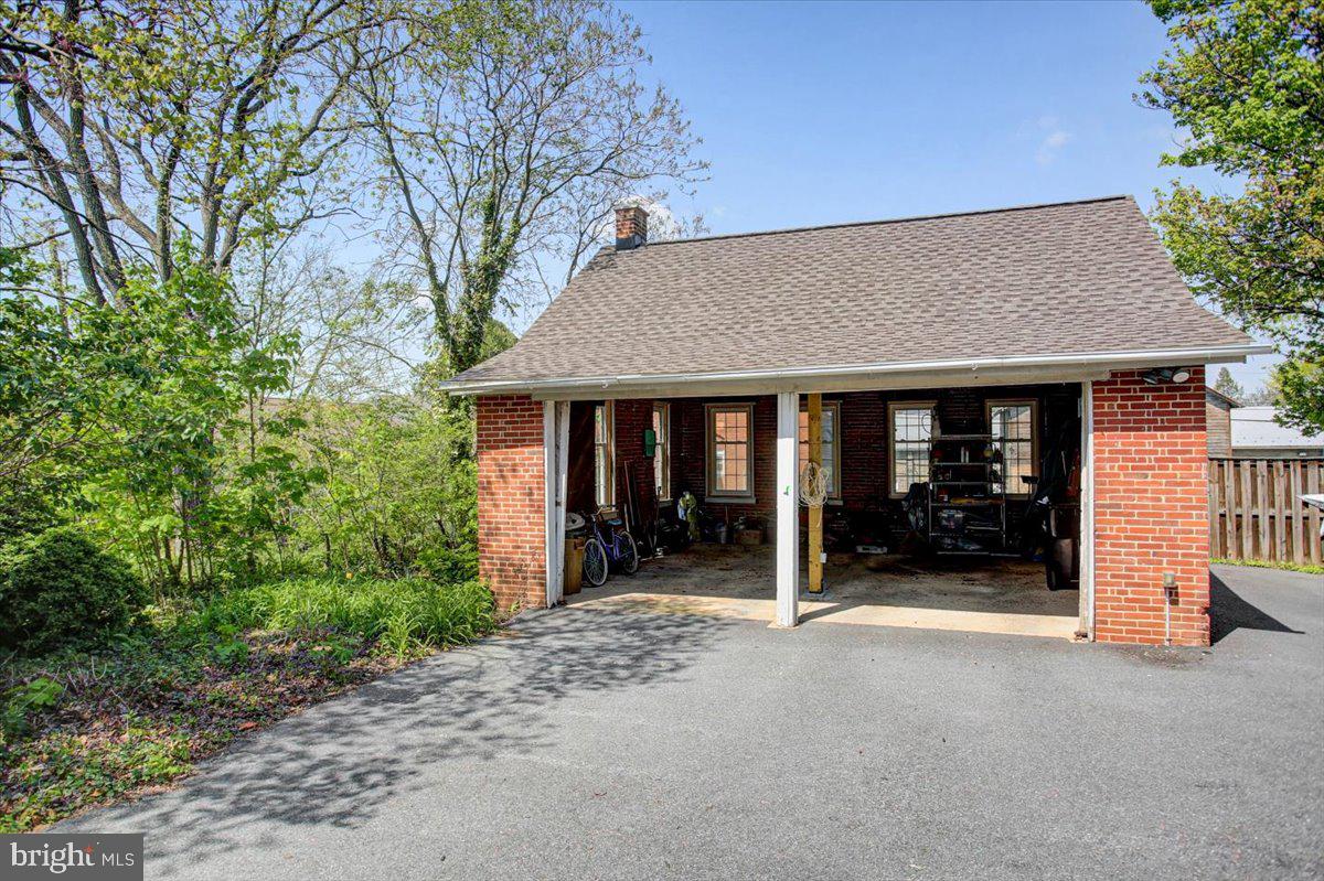 DOWNTOWN GREENCASTLE - Residential