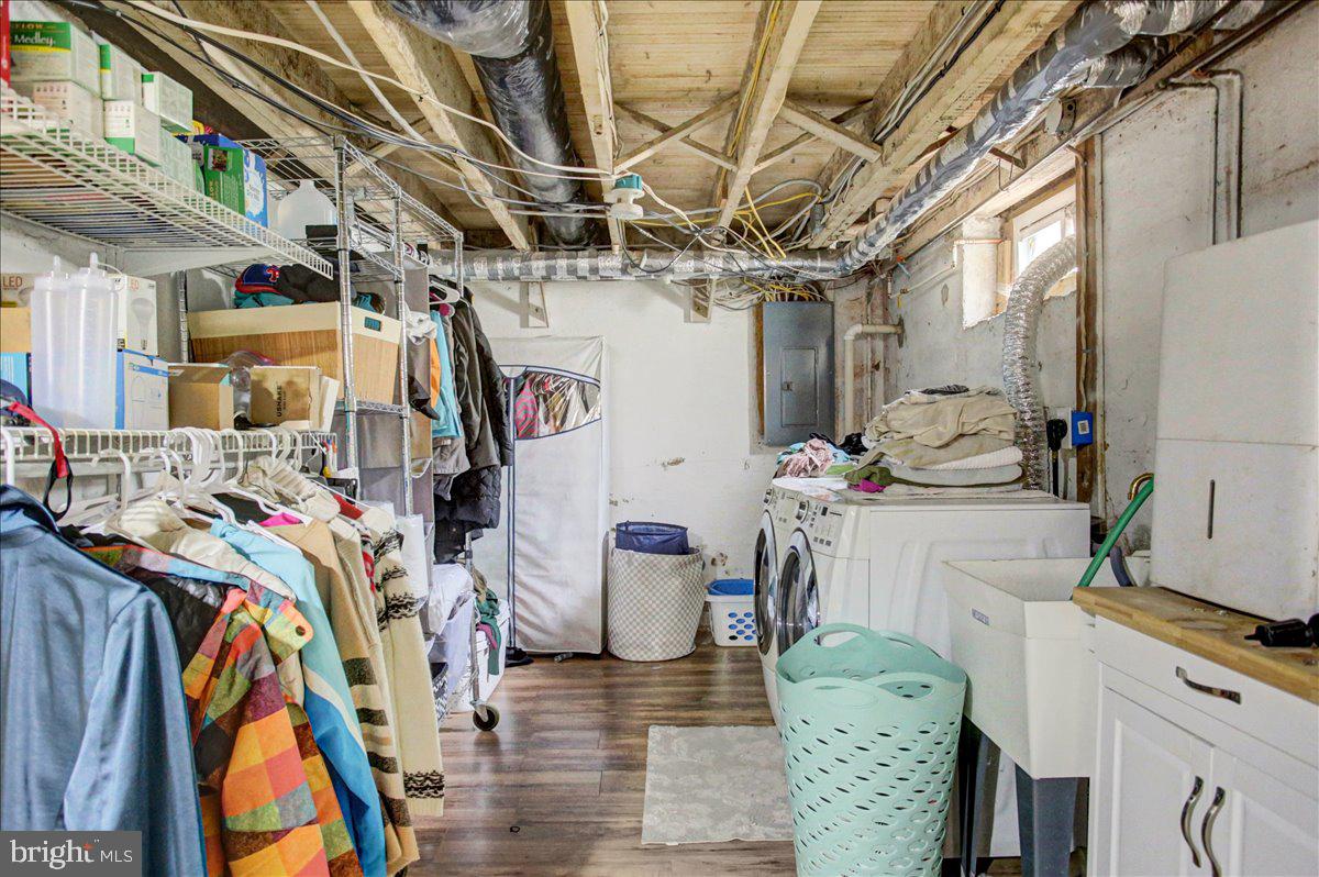 DOWNTOWN GREENCASTLE - Residential