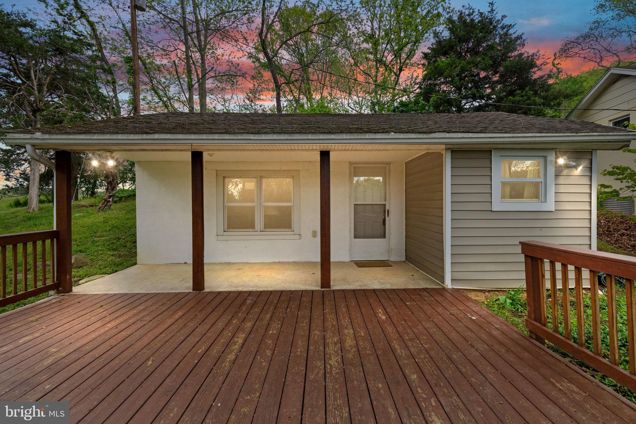 JOHNSTON - Residential