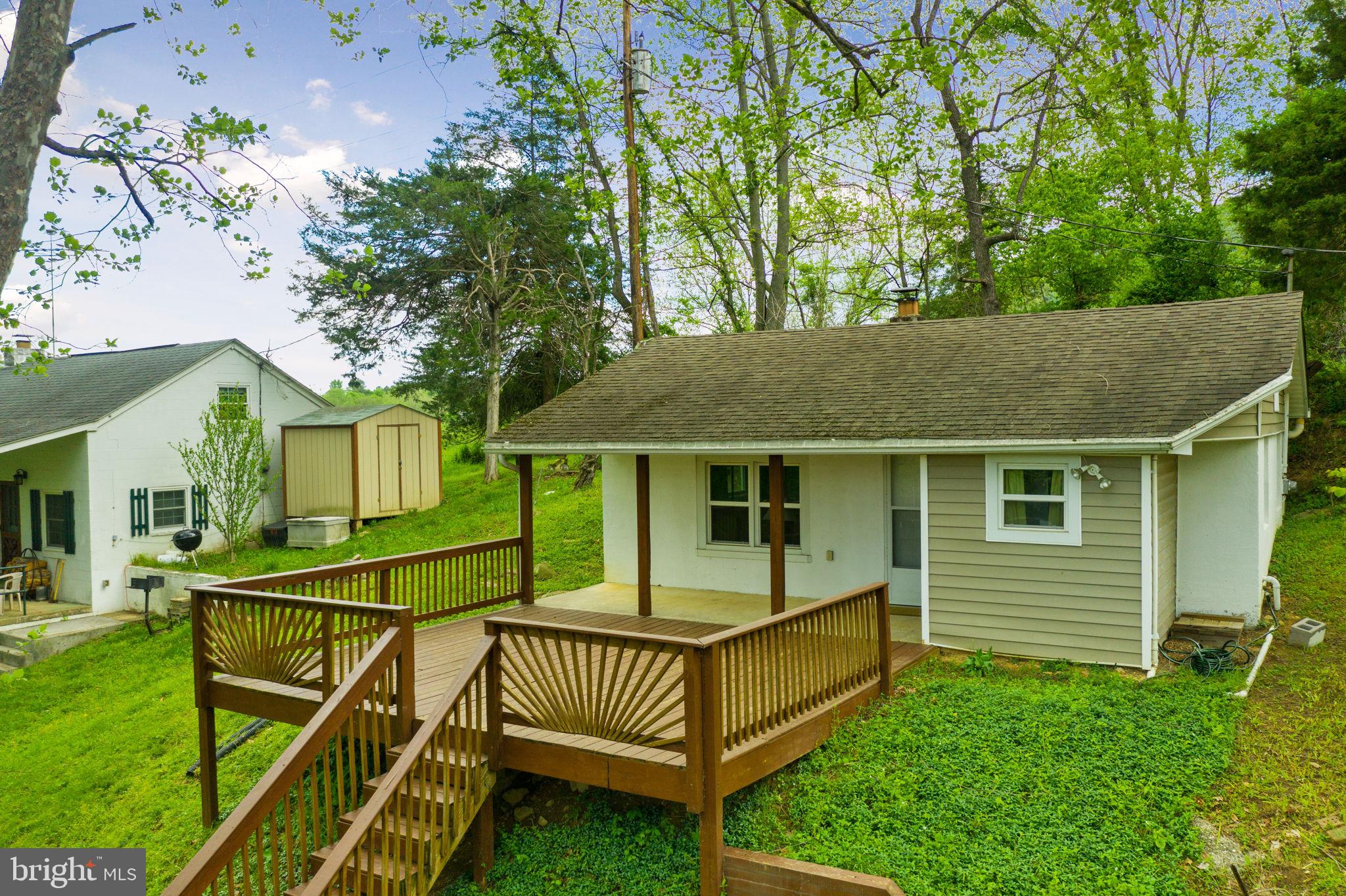 JOHNSTON - Residential