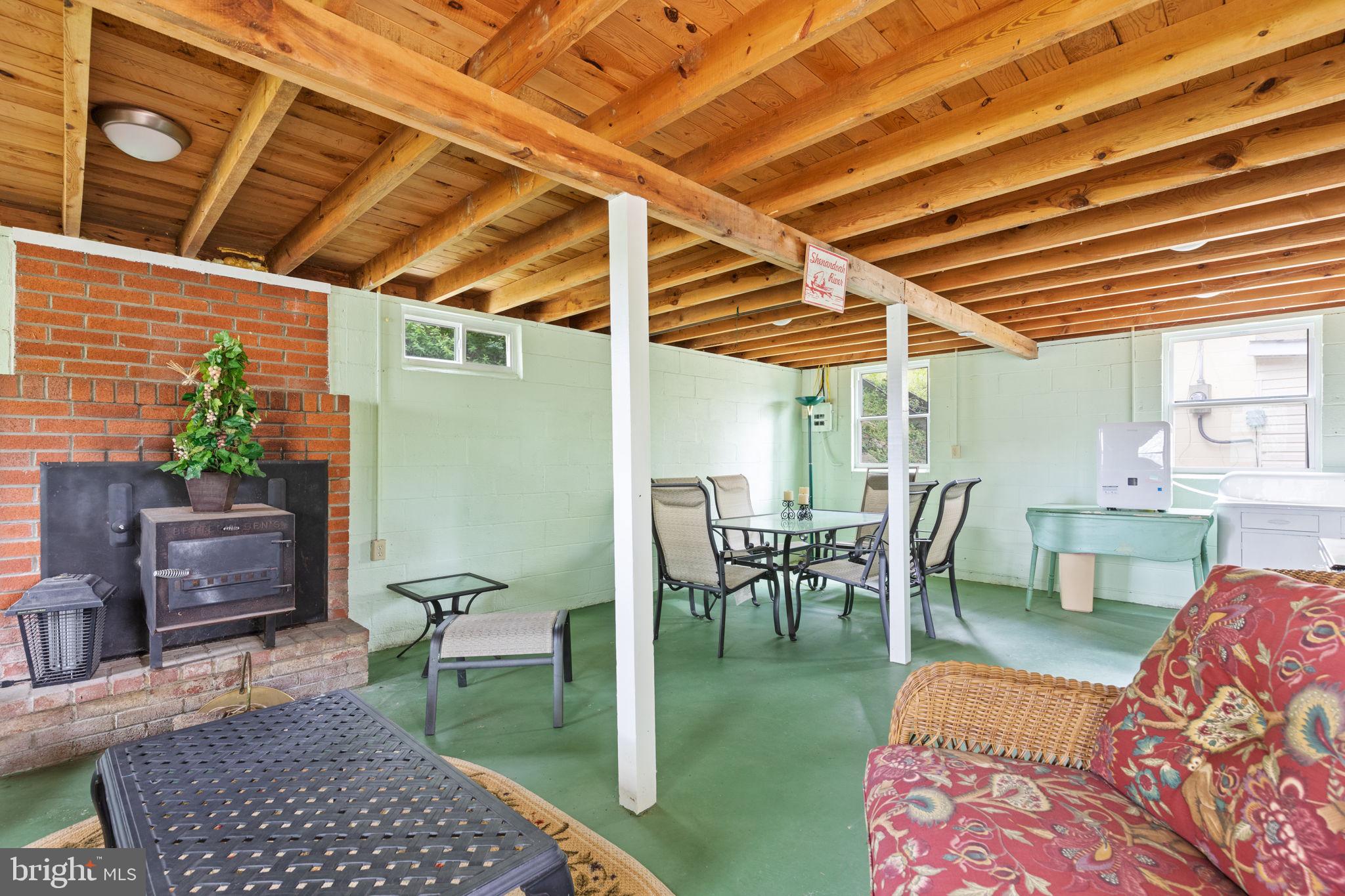 JOHNSTON - Residential