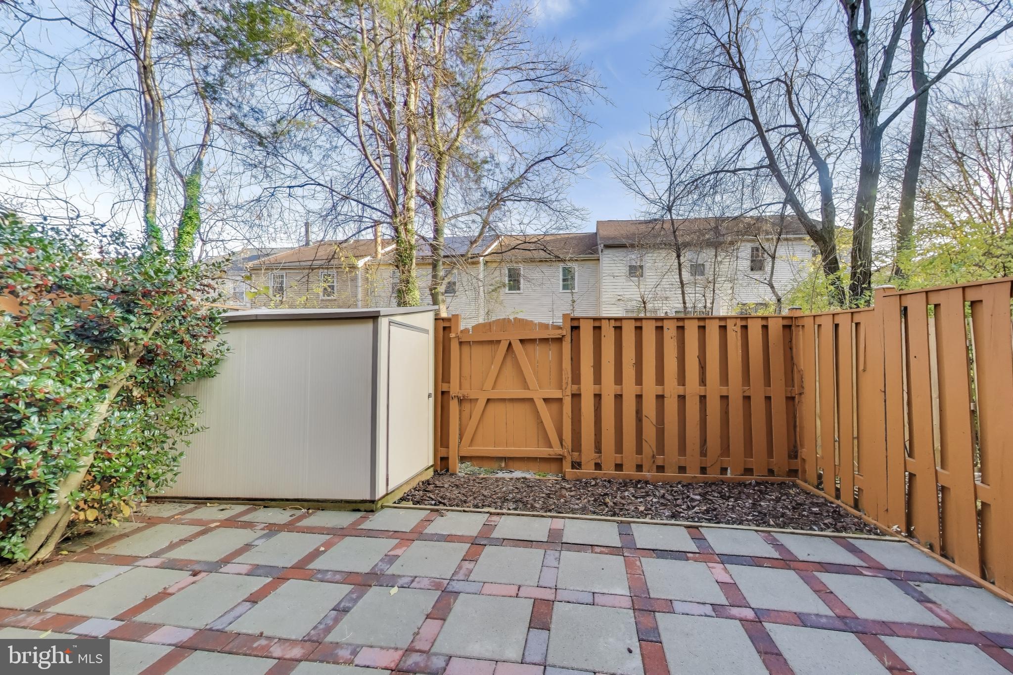 TANGLEWOOD - Residential Lease