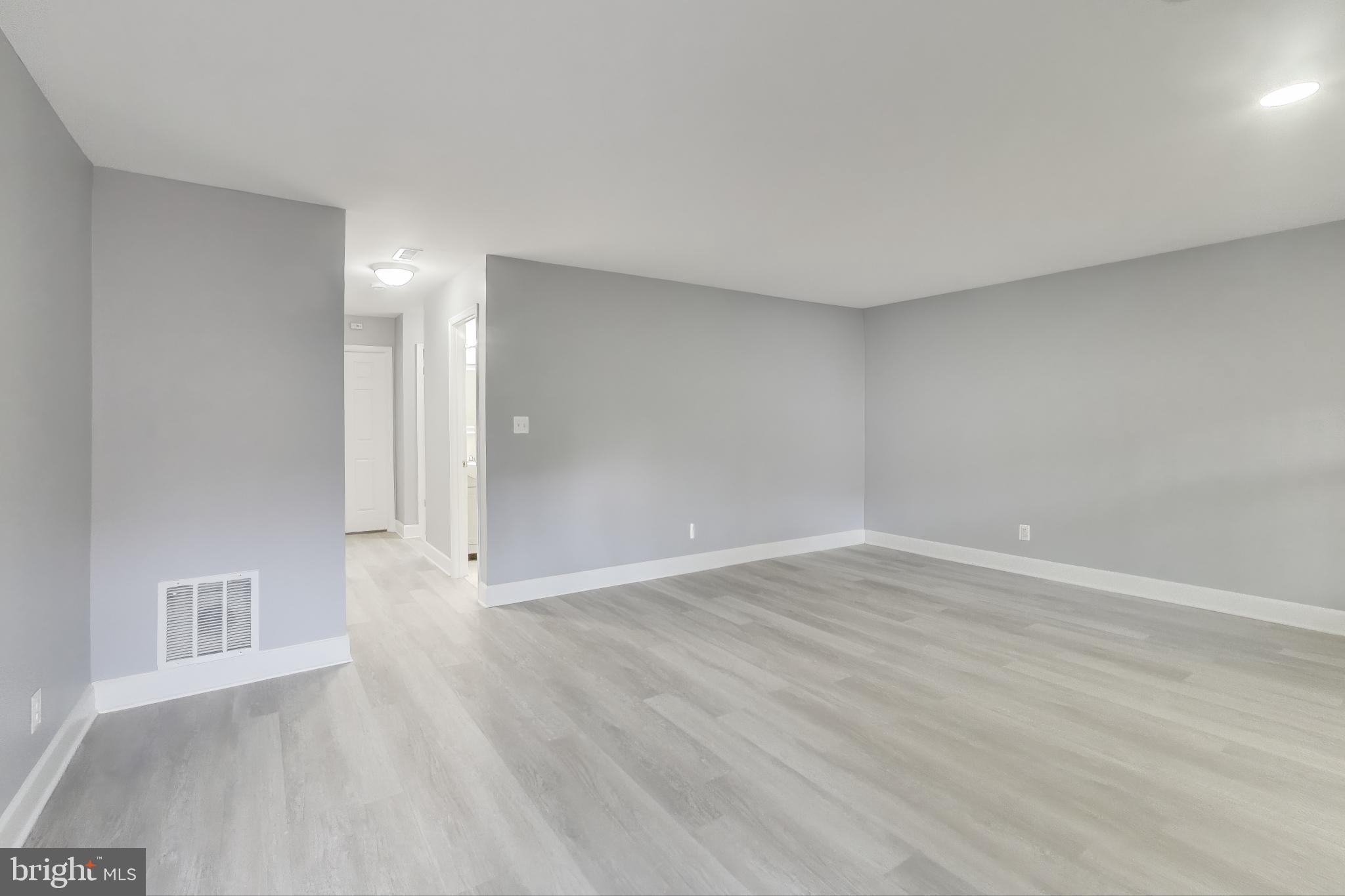 TANGLEWOOD - Residential Lease