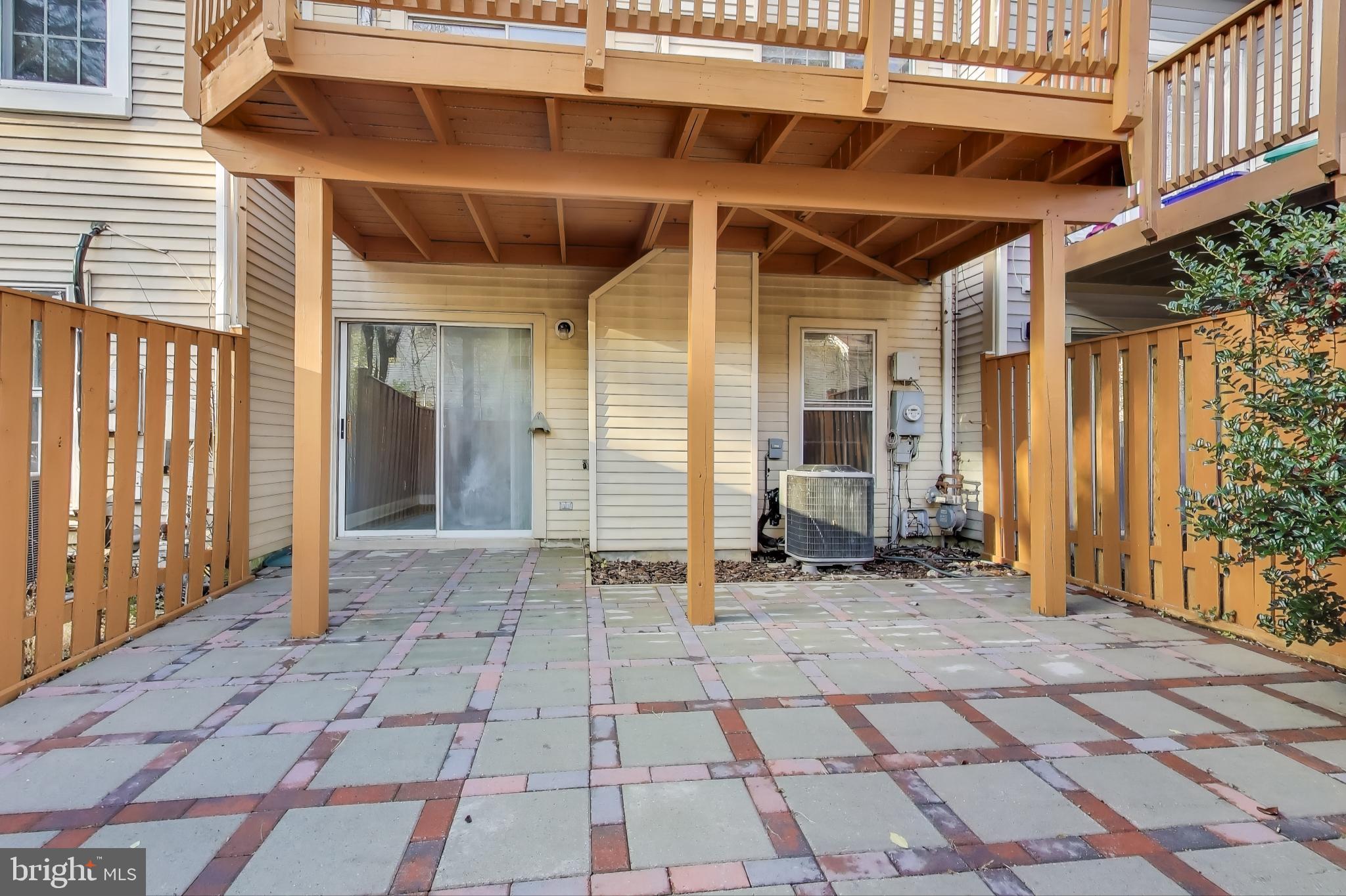 TANGLEWOOD - Residential Lease