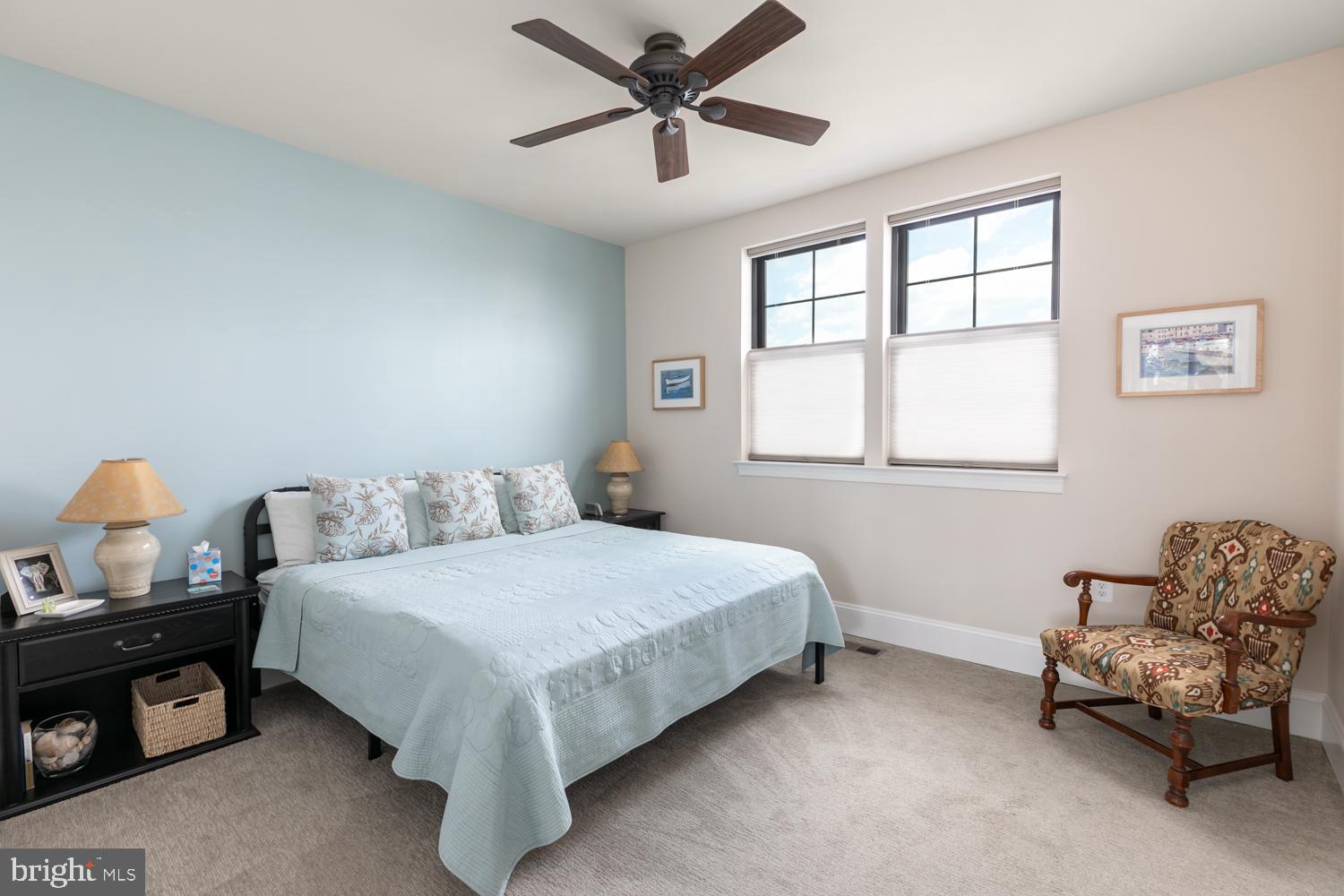 ONE LOUDOUN - Residential